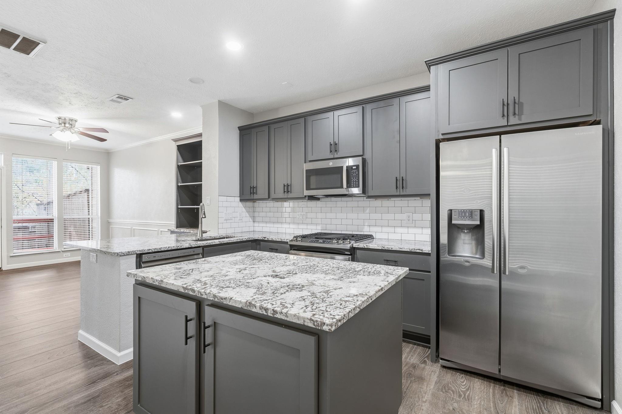 59 N Avonlea Circle — photo