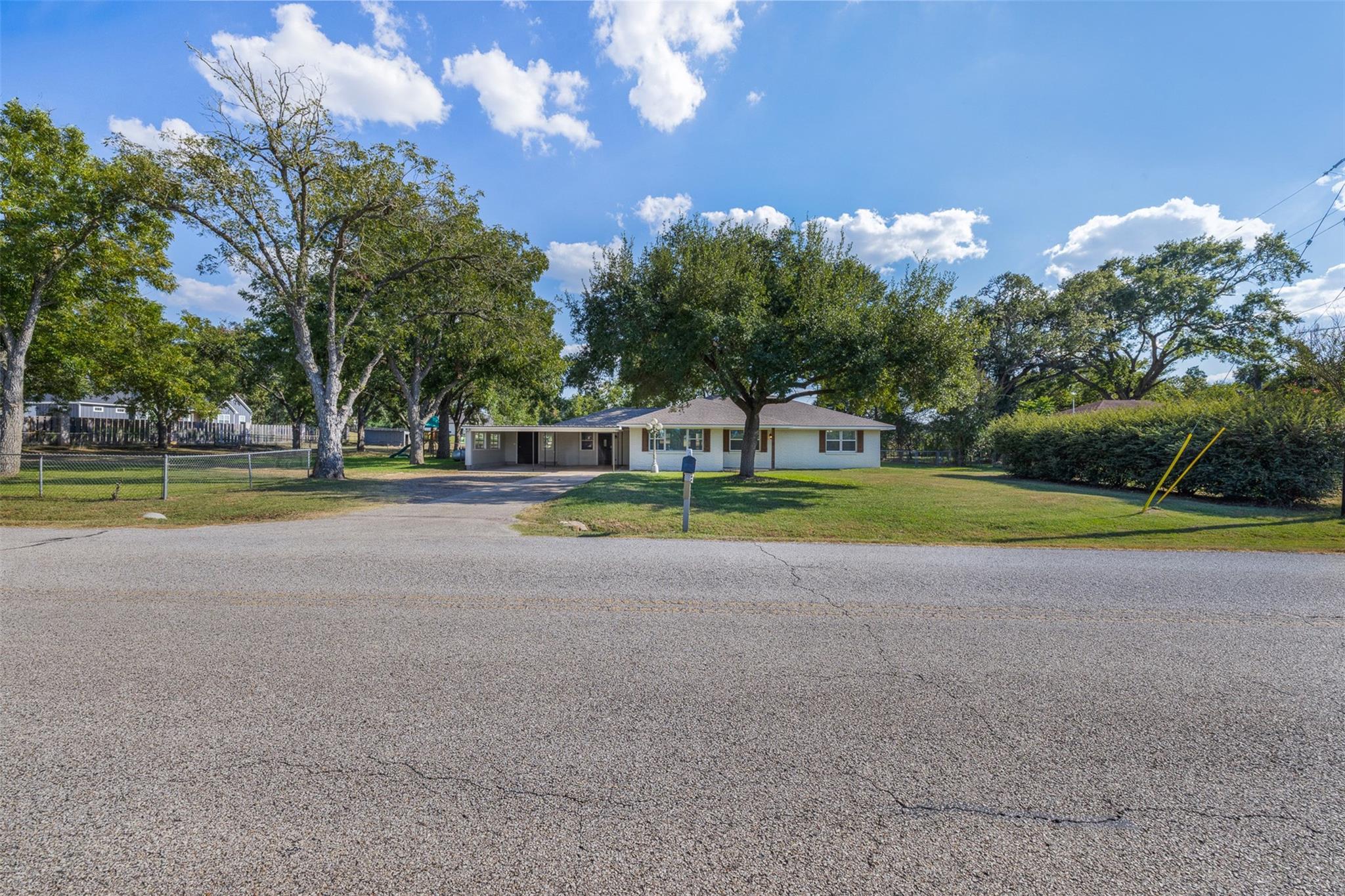 1906 Gun And Rod Road, Brenham, TX 77833 — photo 2