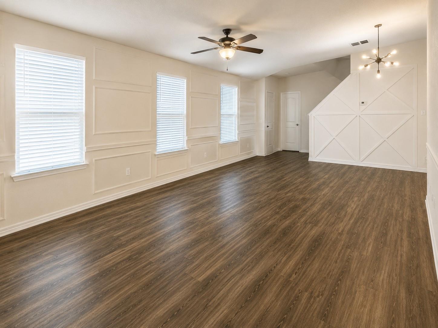 9735 Raisbeck, Houston, TX 77044 — photo 2