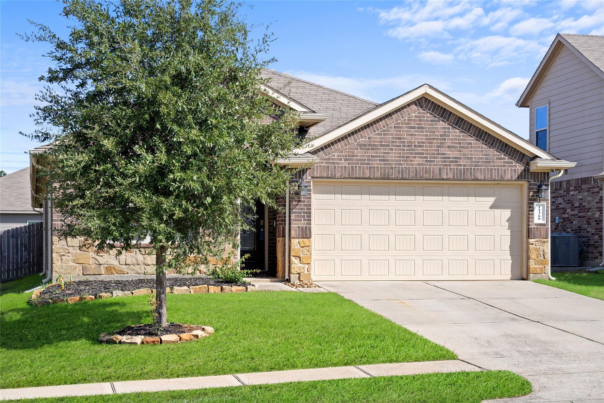 11368 Dawn Beach Lane, Conroe, TX 77304 — photo 3