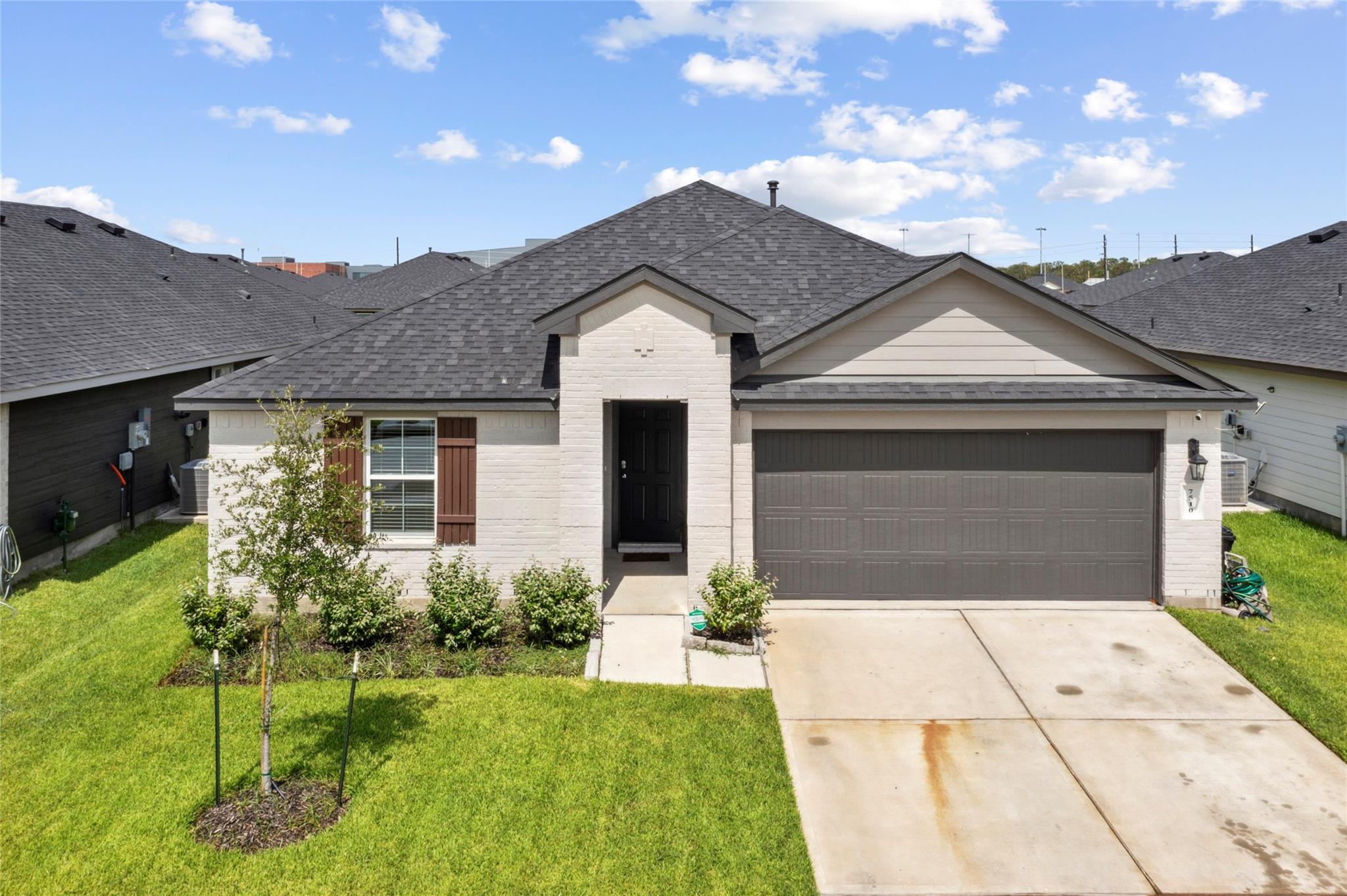 7510 Carson Court, Rosharon, TX 77583 — photo 2