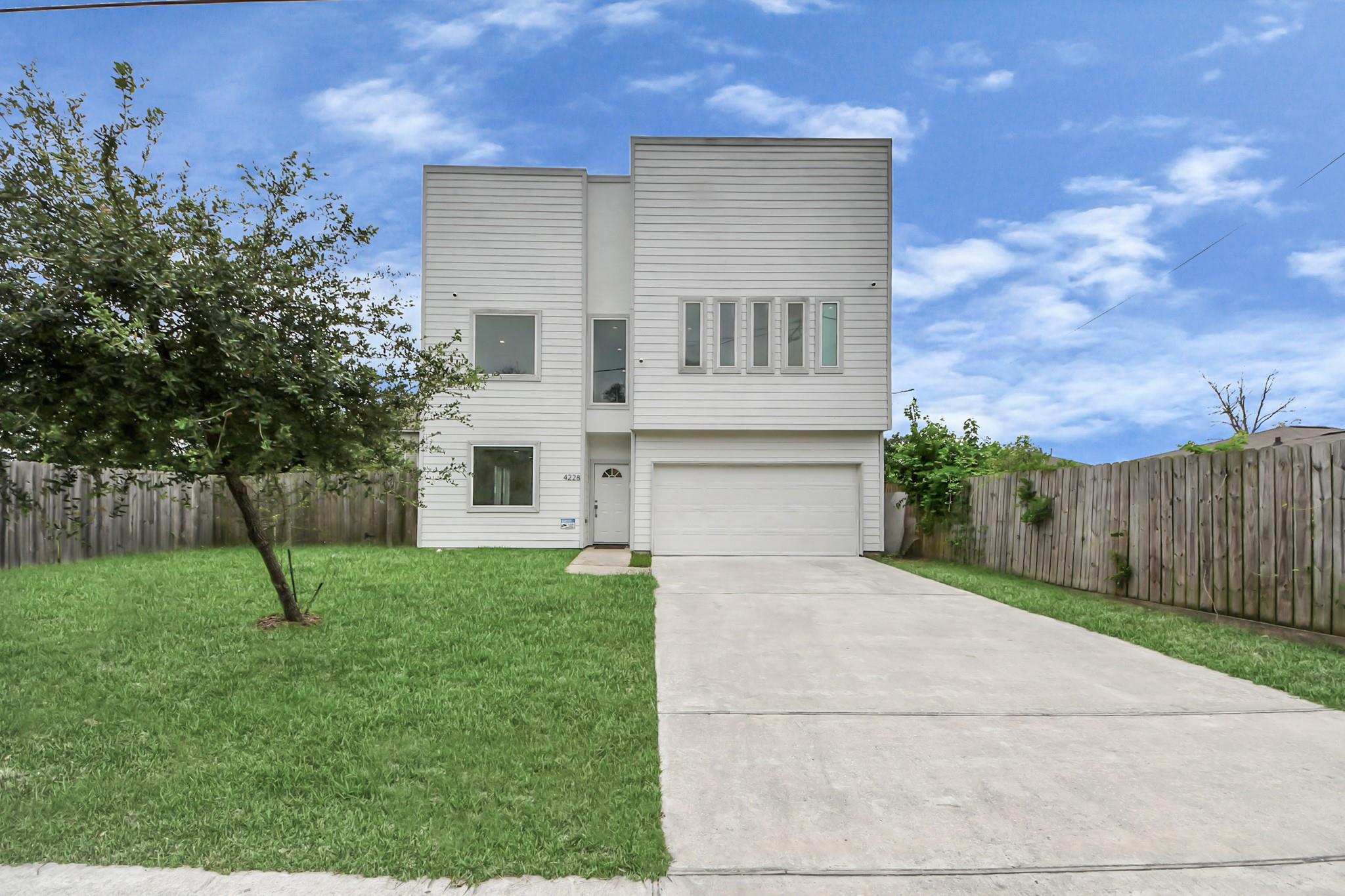 4228 Bellfort Street — photo