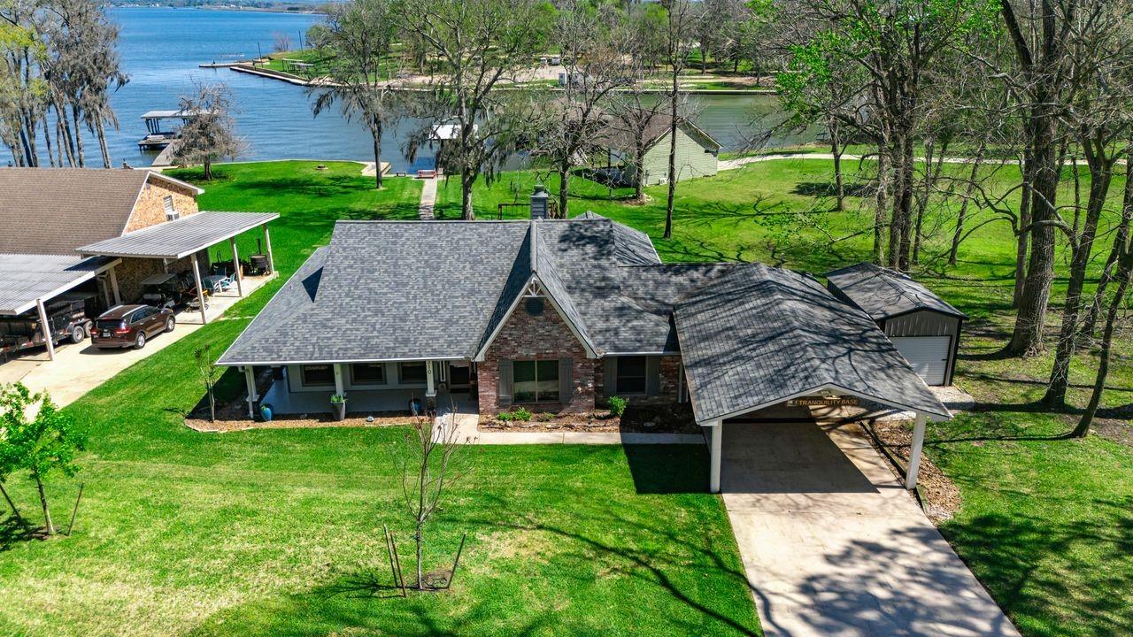 310 Cove Loop — photo