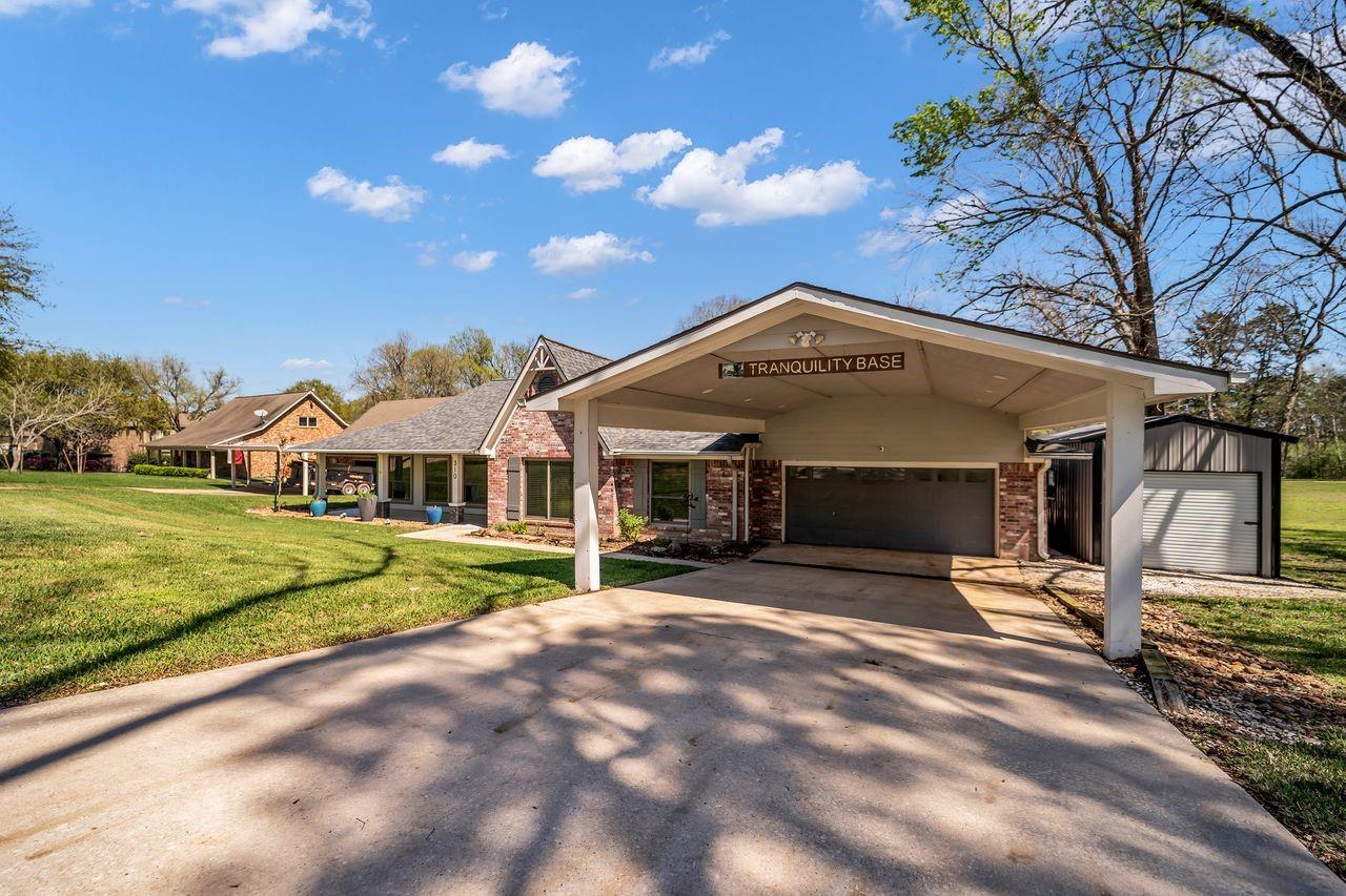 310 Cove Loop, Coldspring, TX 77331 — photo 3
