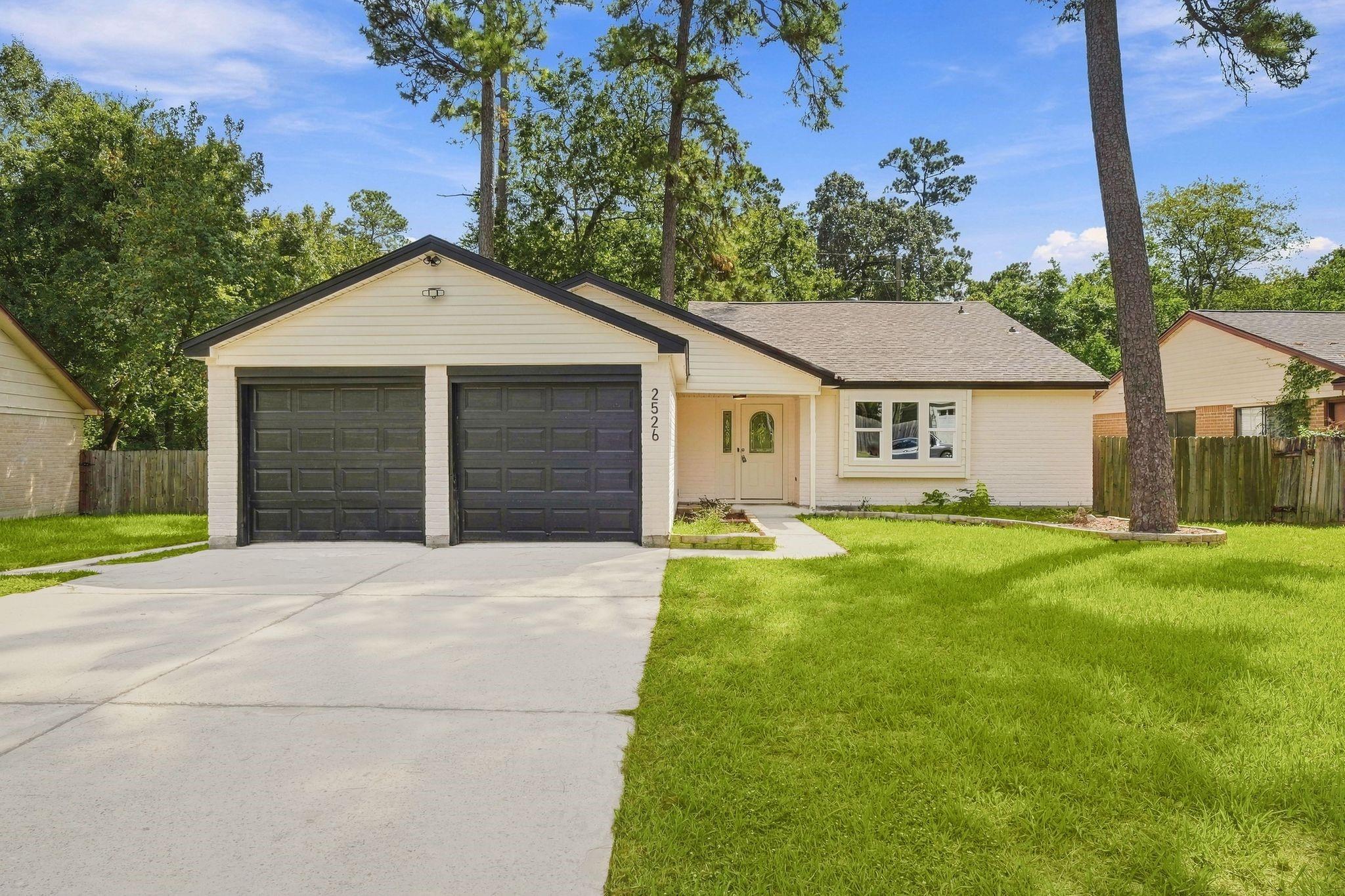 2526 Rambling Brook Drive — photo