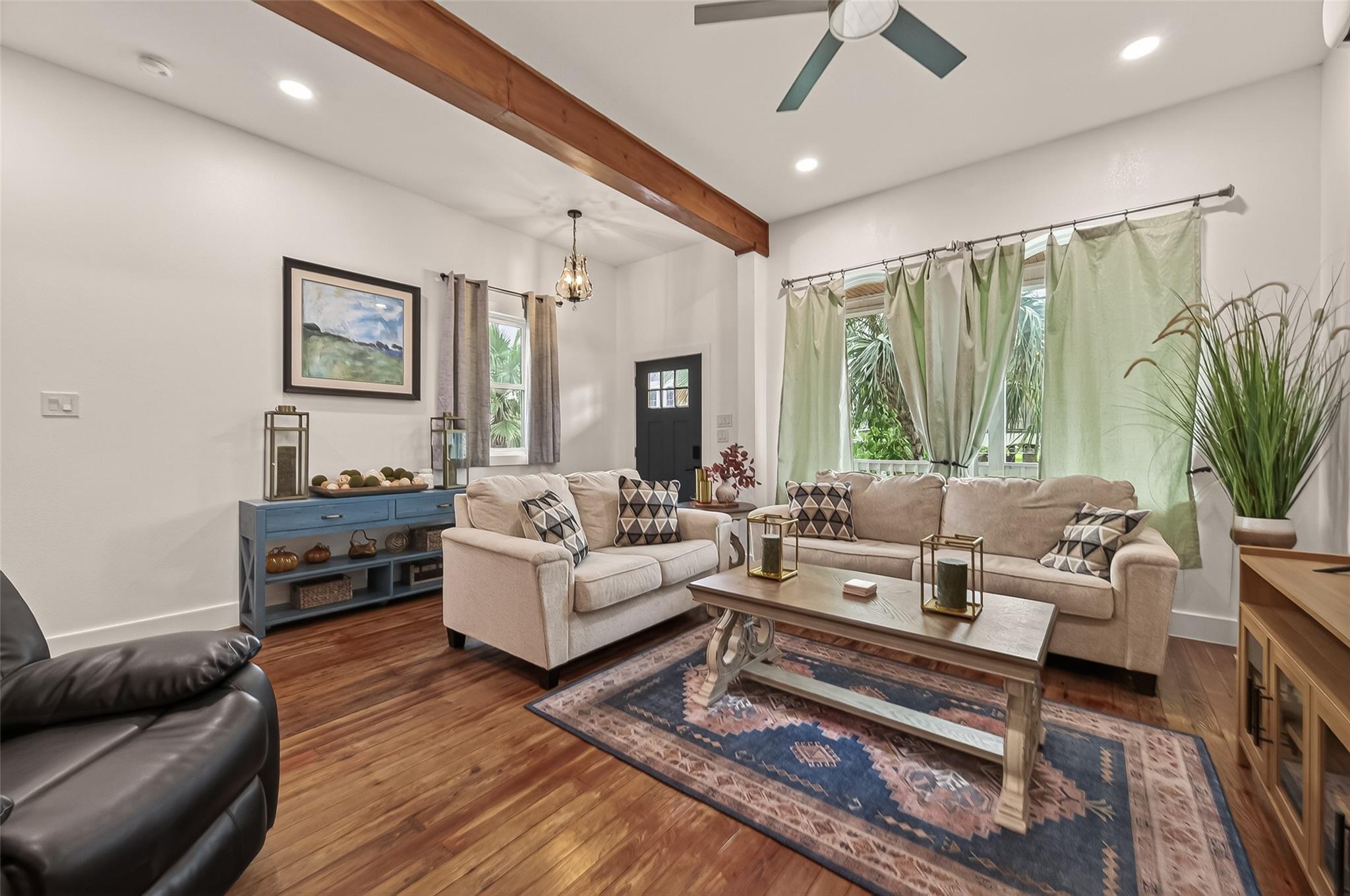 2815 Ball Street — photo
