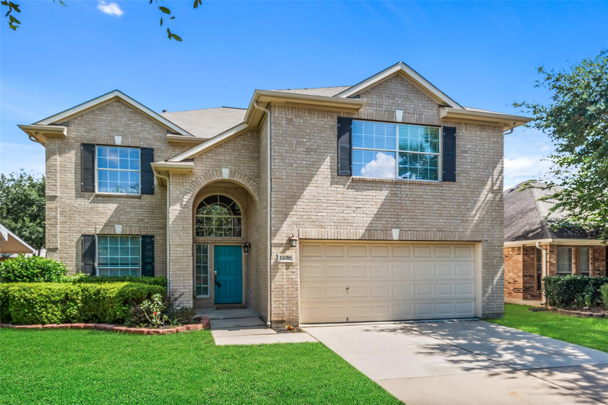 12018 Piney Bend Drive — photo