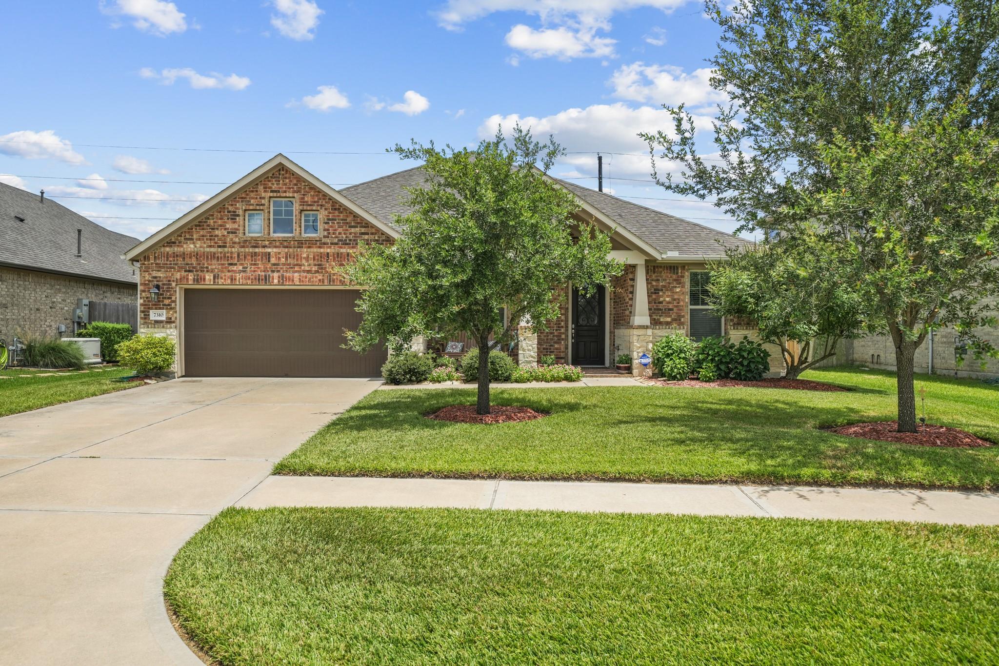 7310 Water Glen Lane — photo
