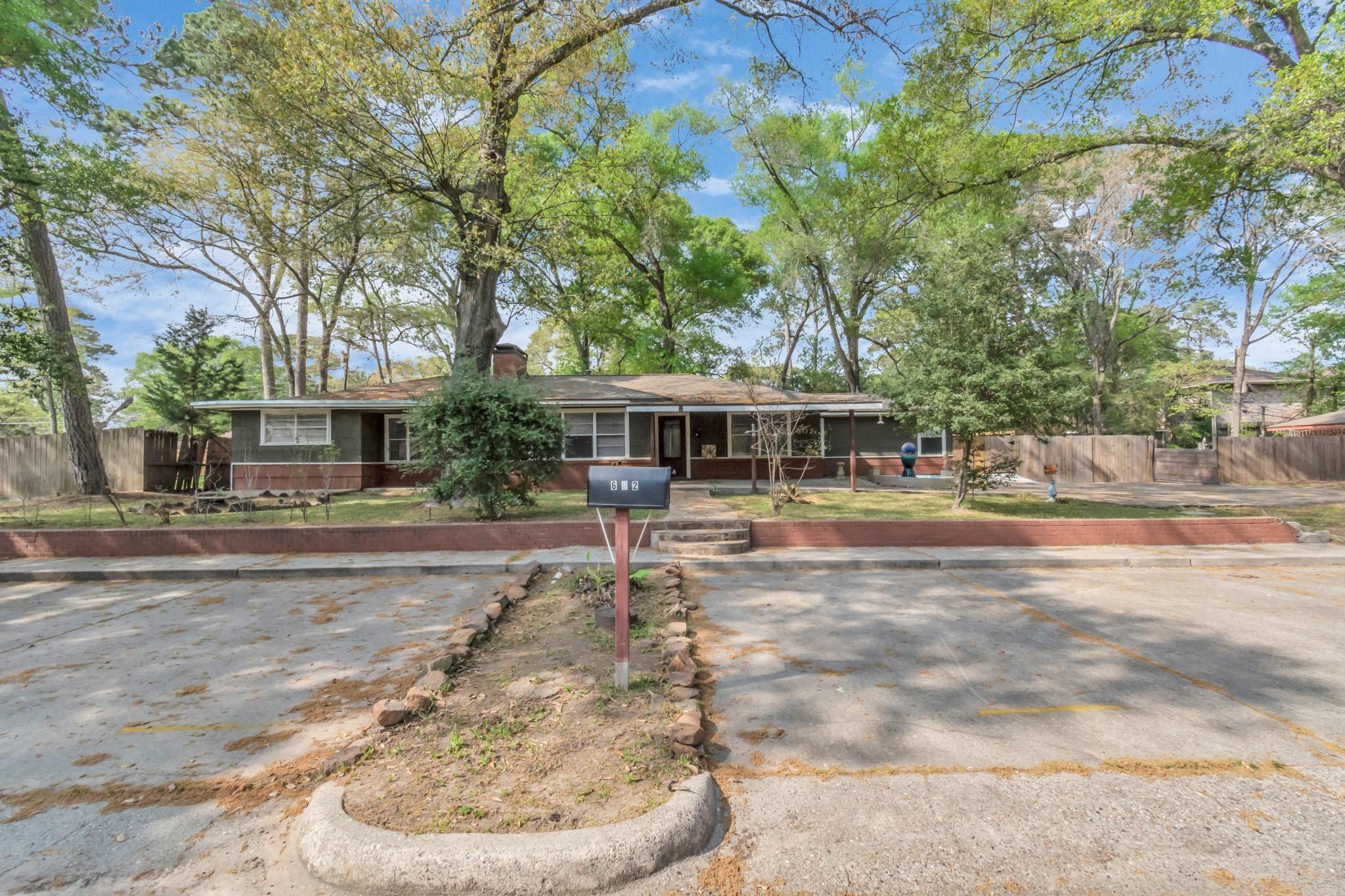 602 Everett Street, Conroe, TX 77301 — photo 3