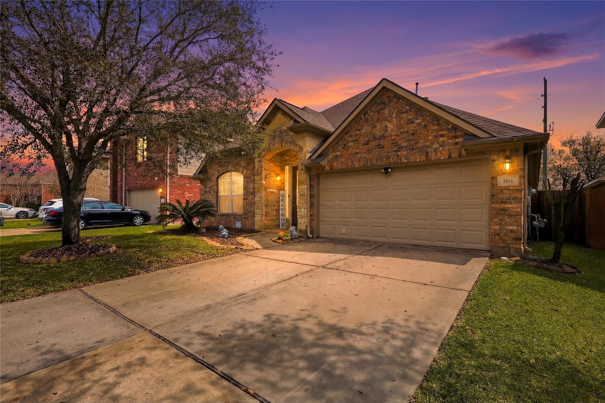 8311 Calico Canyon Drive — photo