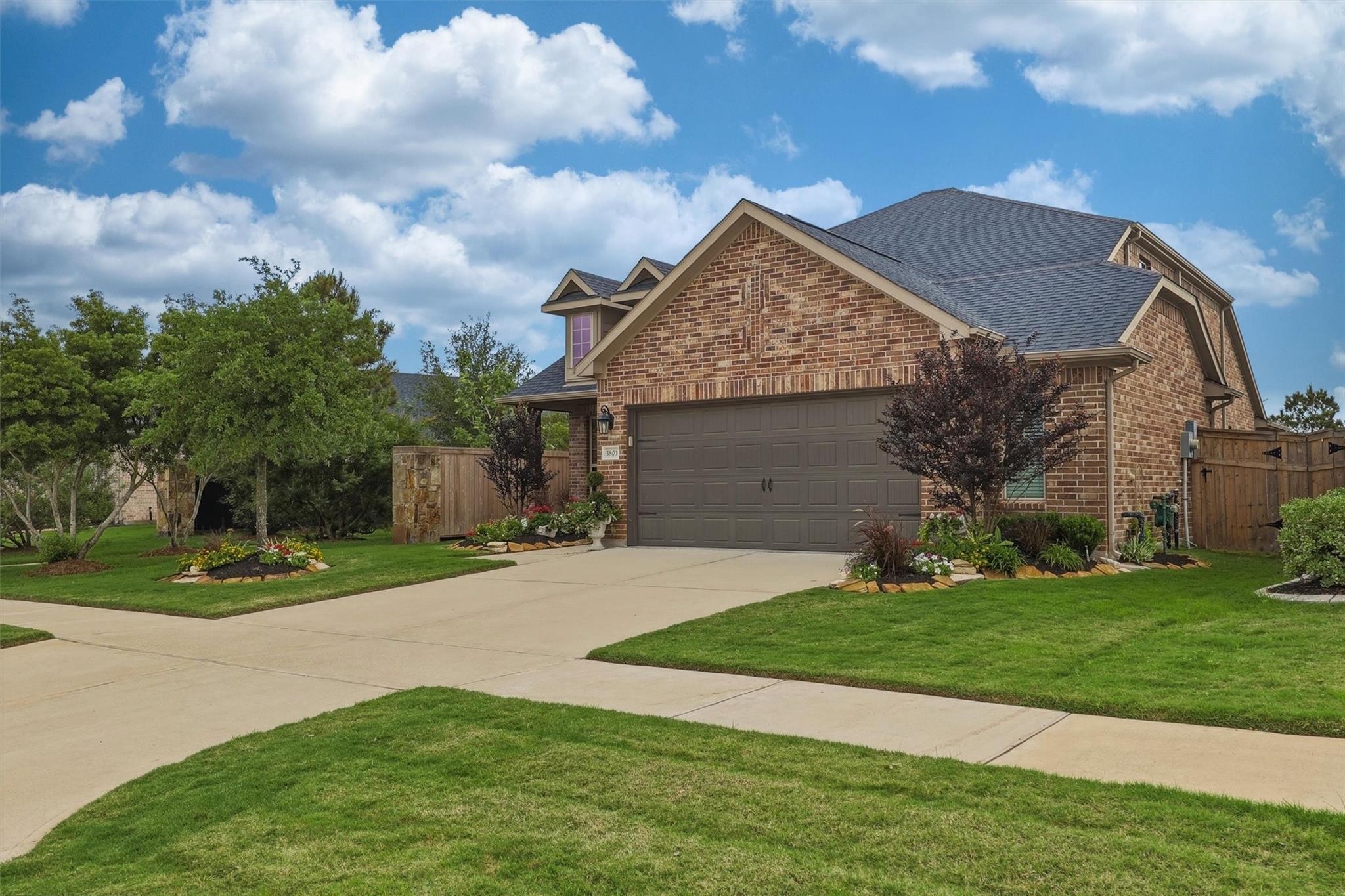 5803 Pedernales Bend Lane — photo