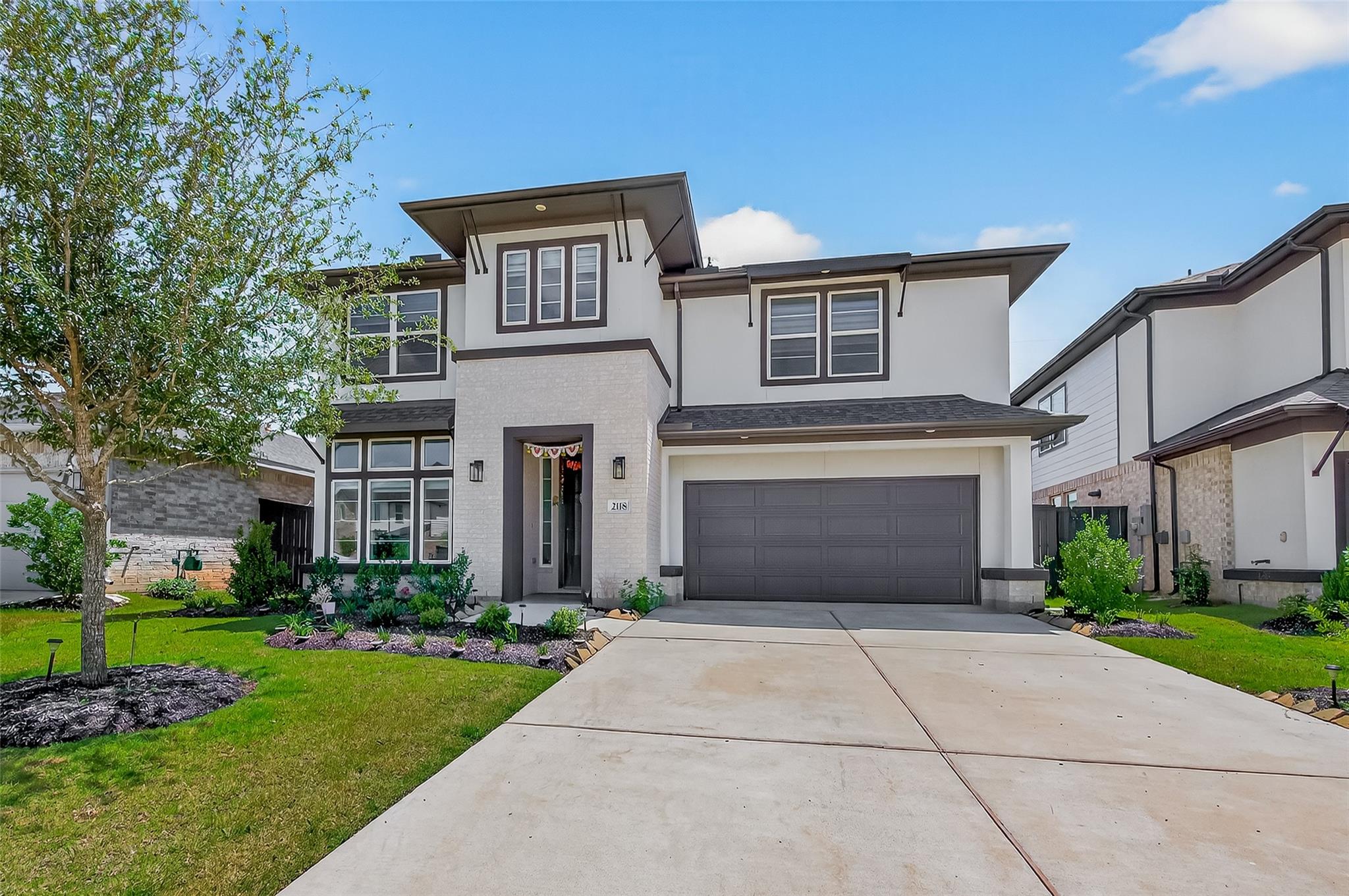 2118 Cool Greens Street — photo