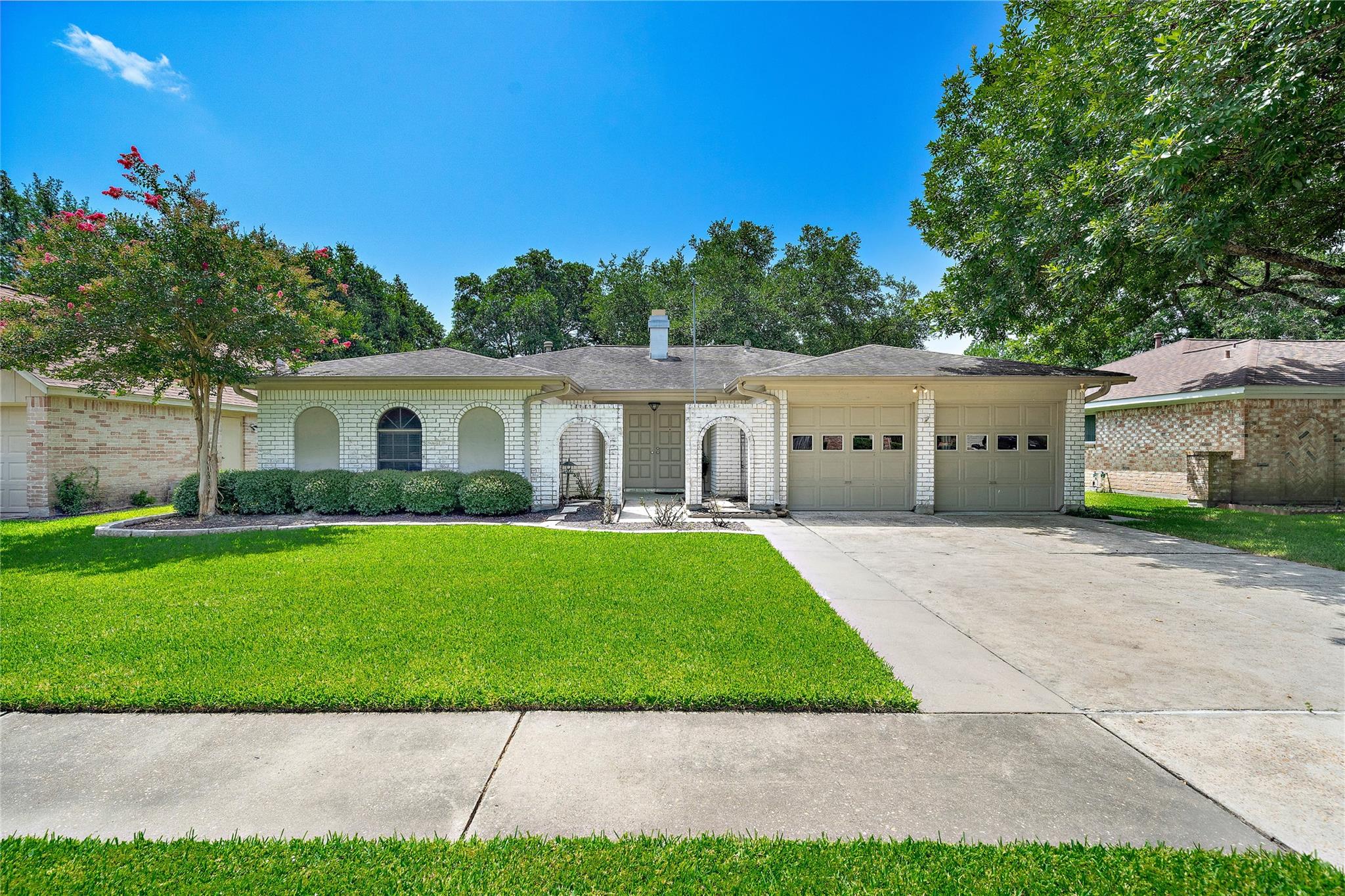 4811 Marywood Drive — photo