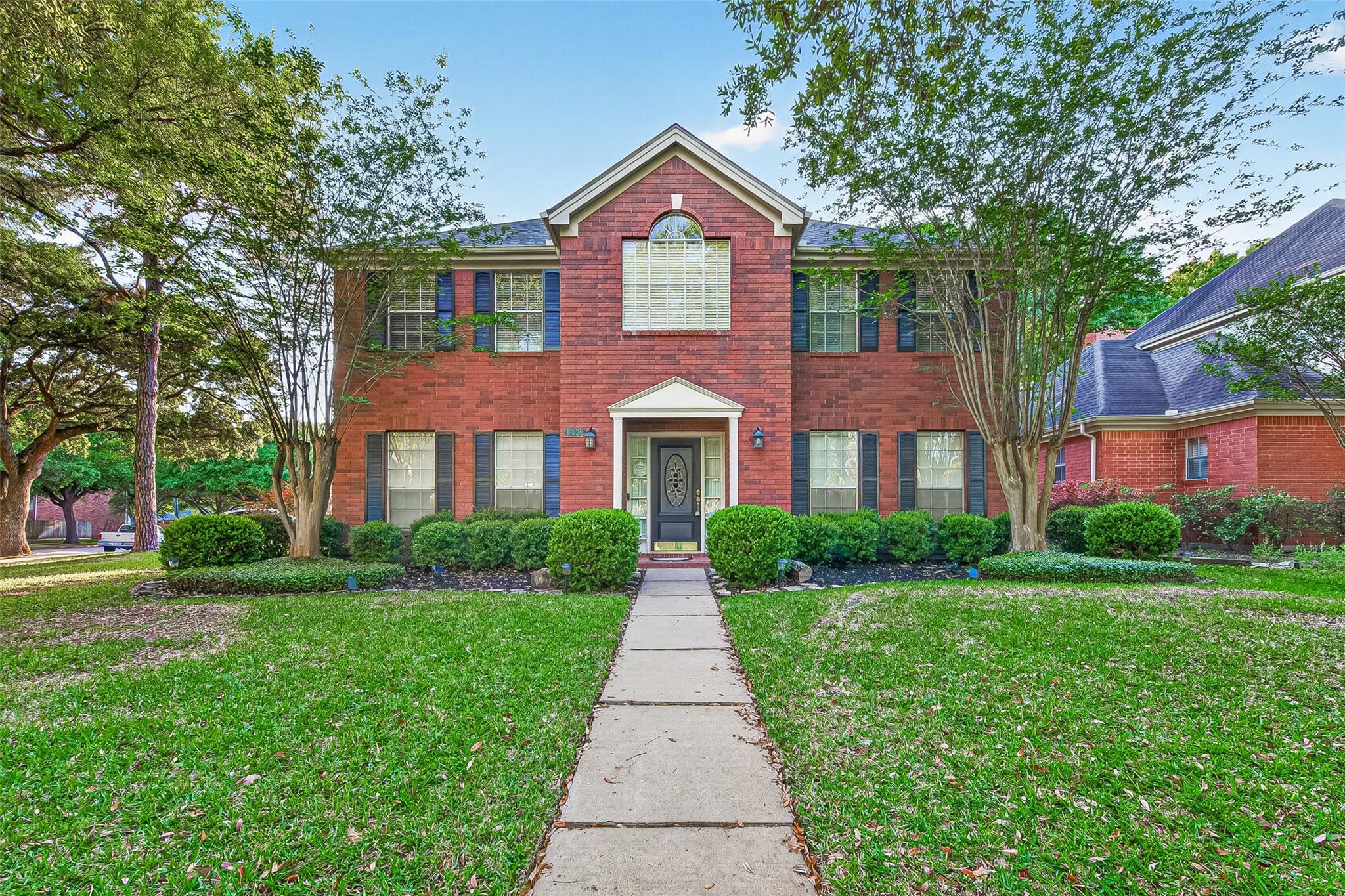 1422 N Yegua River Circle — photo