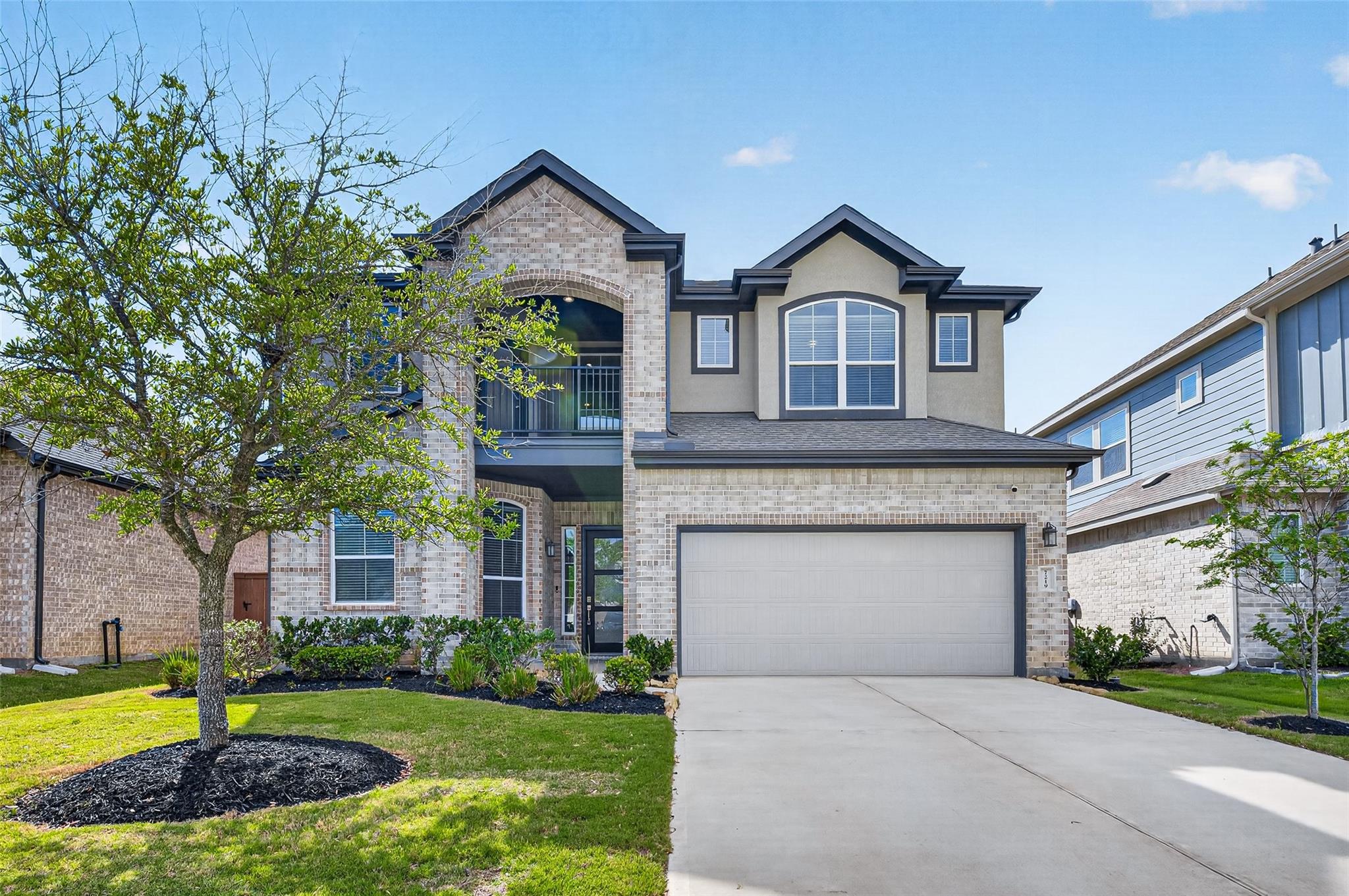 7219 Bayberry Crescent Lane — photo
