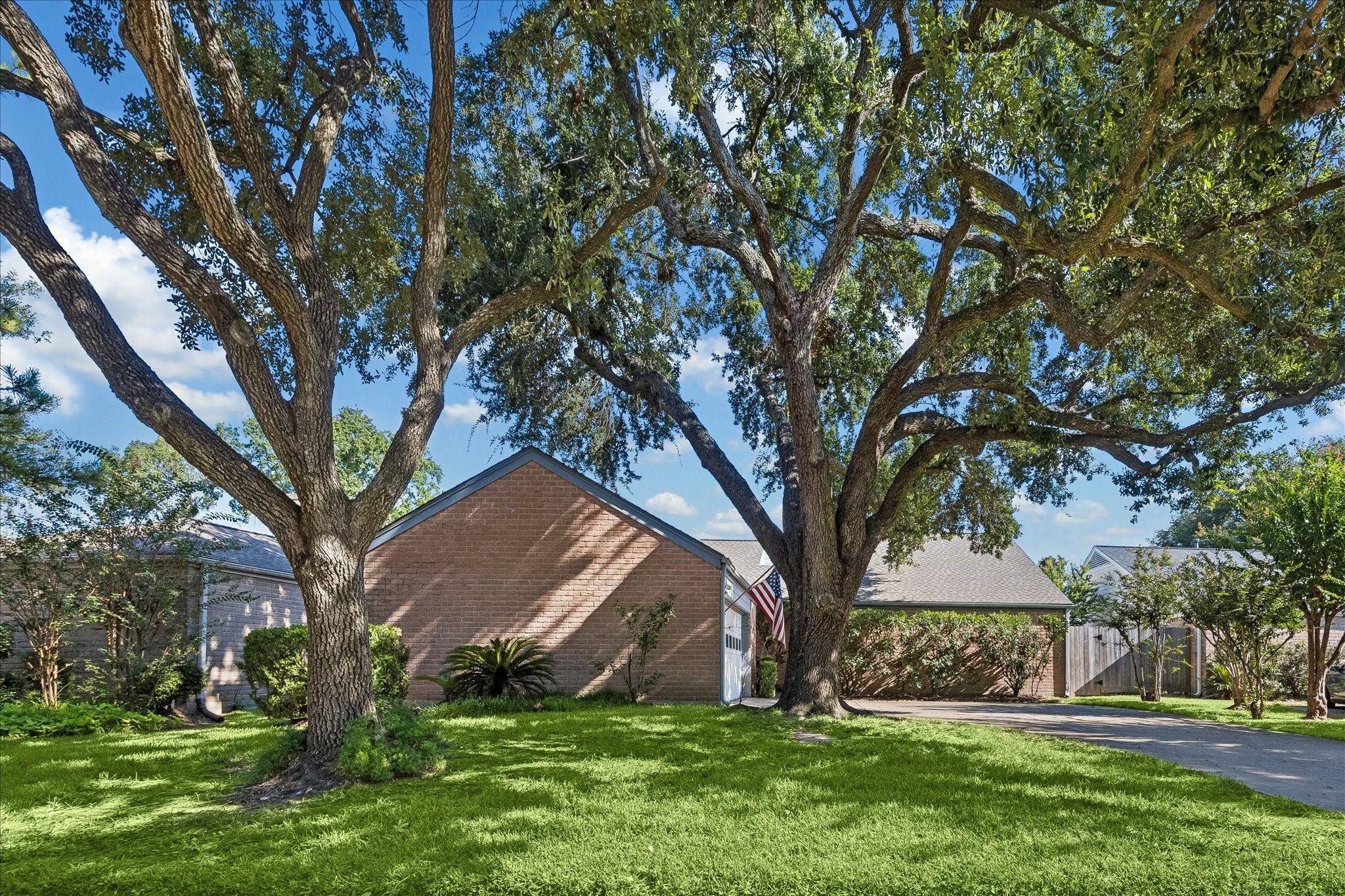 11510 Overbrook Lane — photo