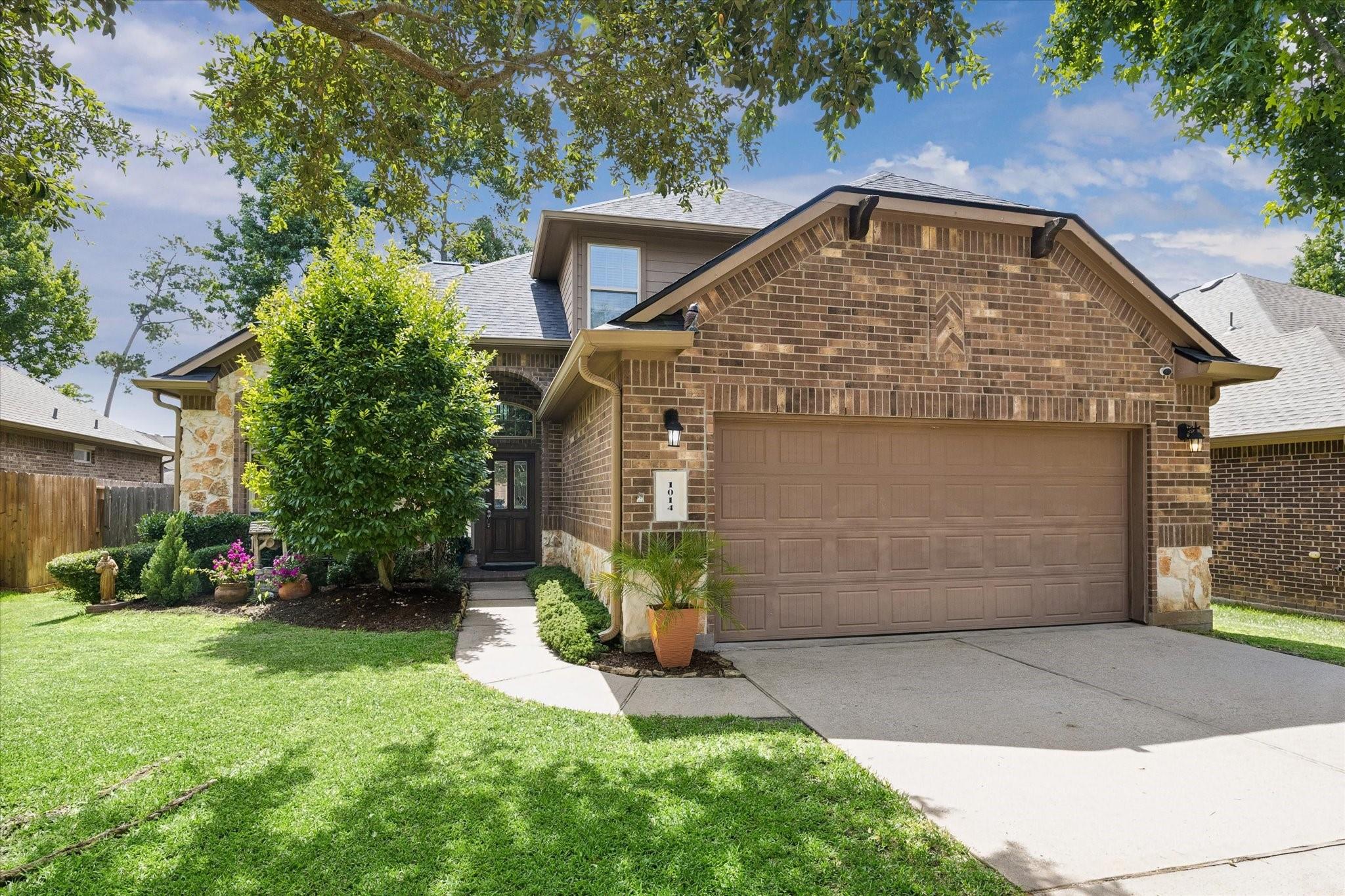 1014 Cedar Lake Court — photo