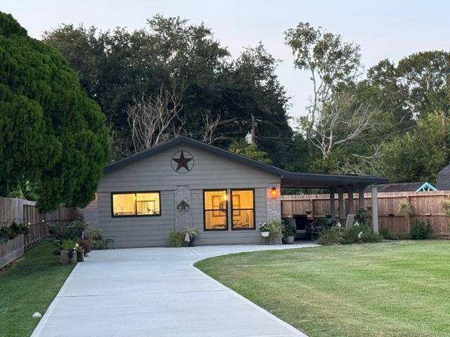 920 W Galveston Street — photo