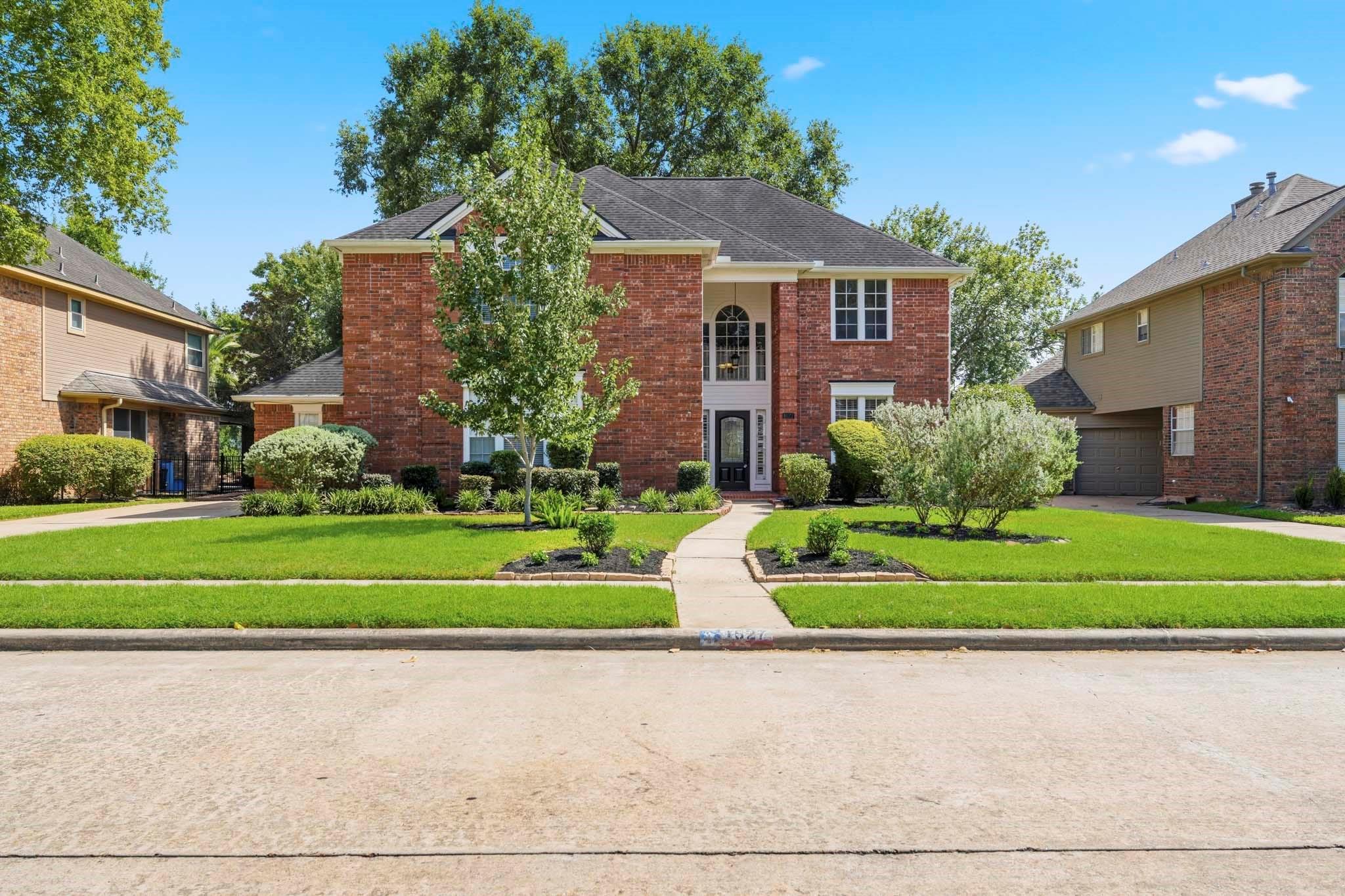1627 Pecan Crossing Drive — photo