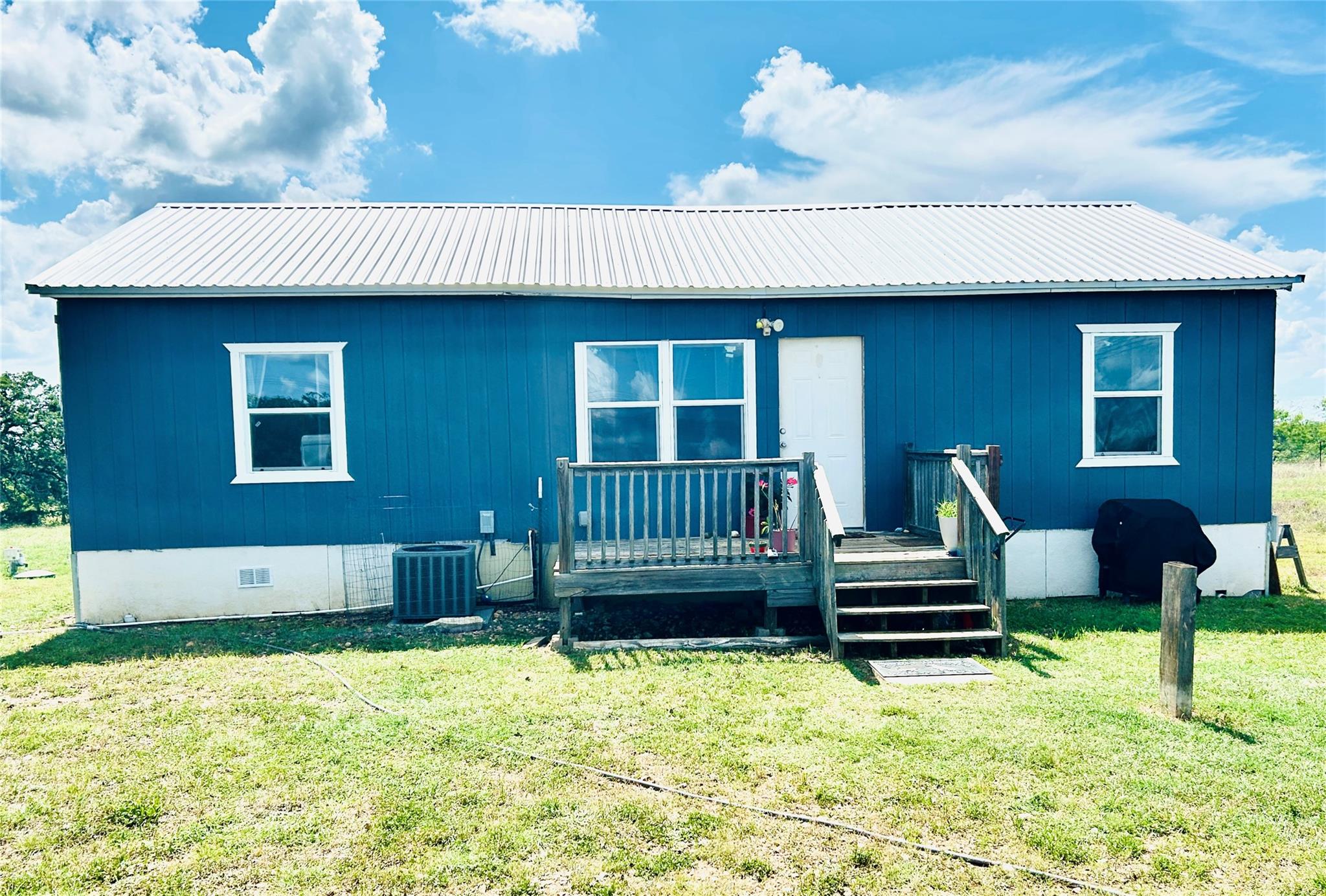 136 FM 2239 — photo