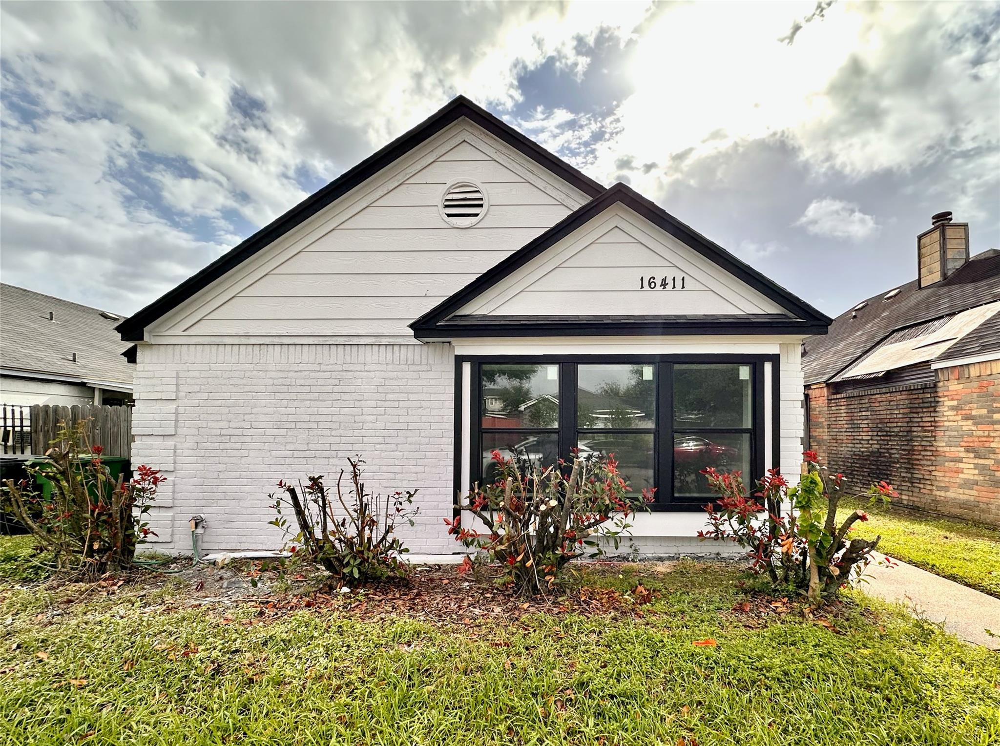 16411 Gold Ridge Lane — photo