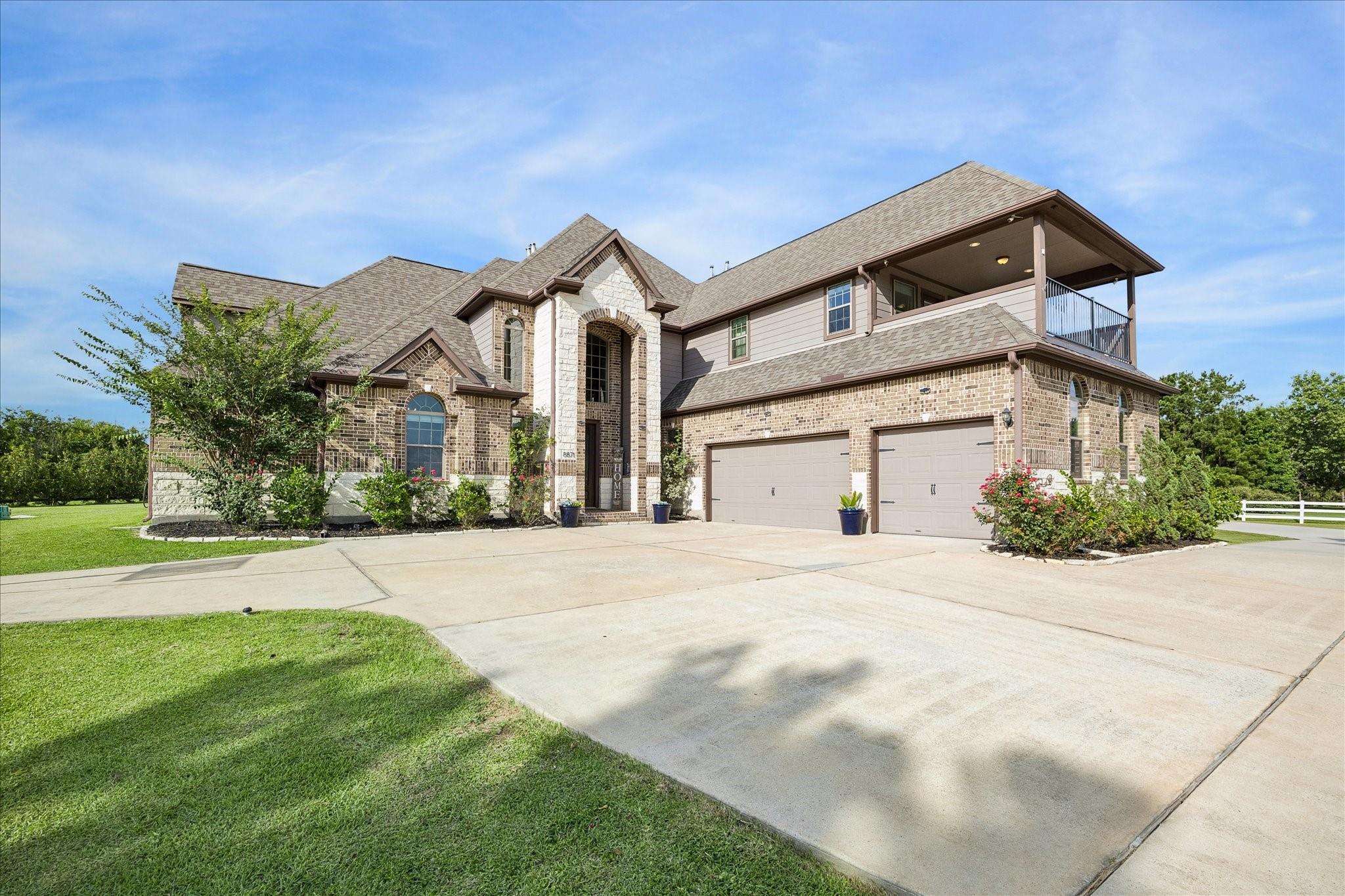 8871 Taylors Court — photo