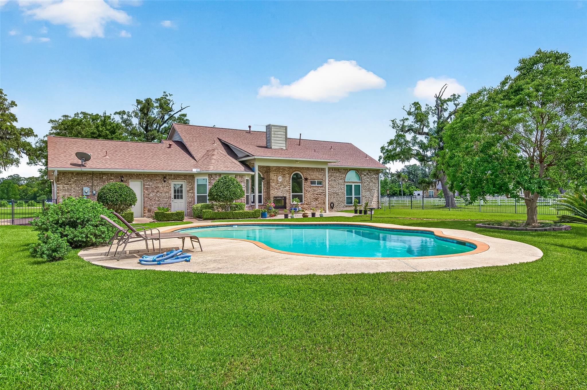 1118 Indian Ridge, Rosharon, TX 77583 — photo 3