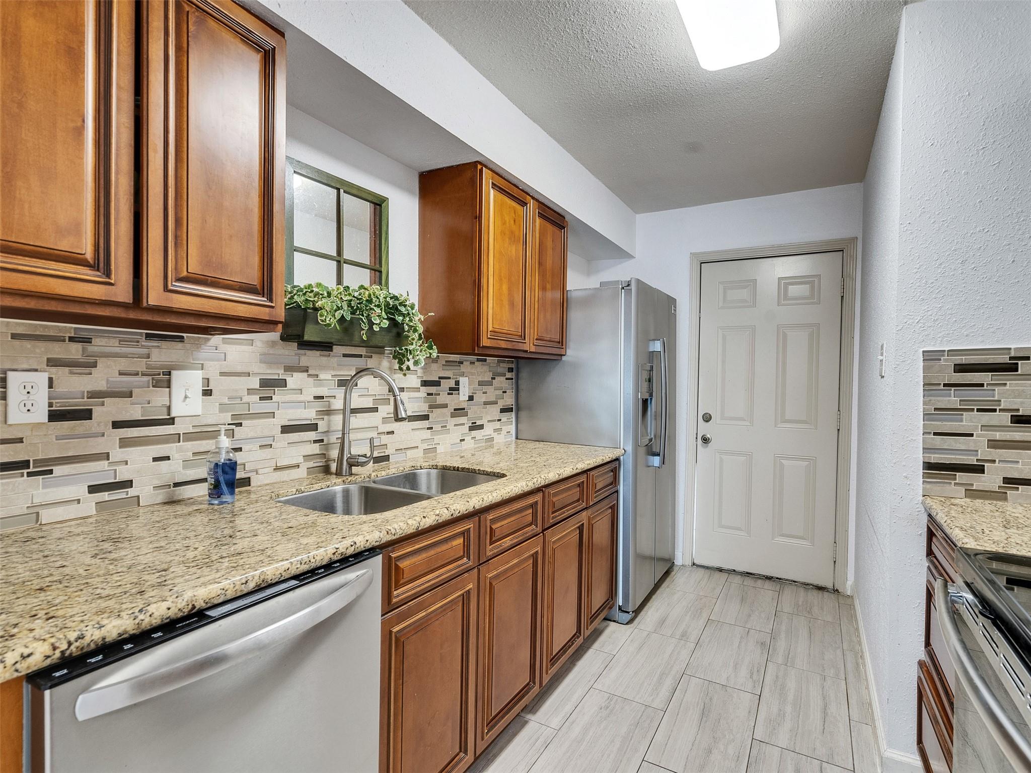 1701 Upland Drive #216 — photo