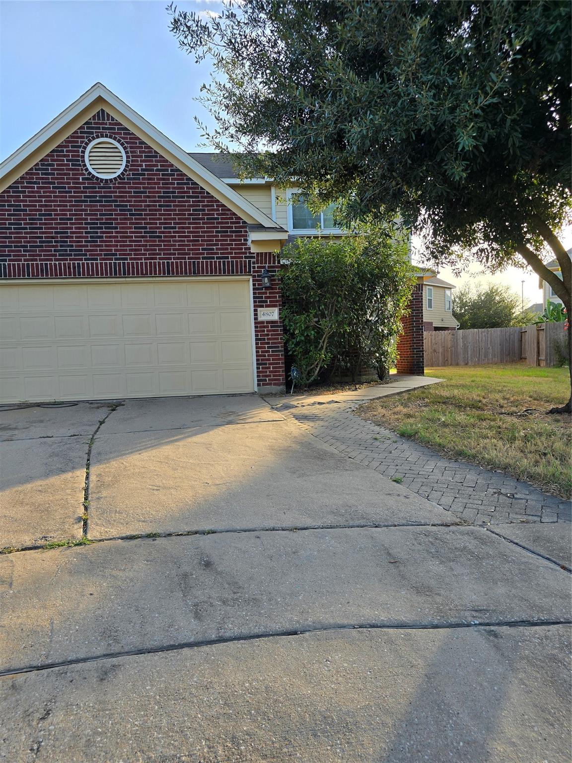 4807 Hackamore Brook Court, Katy, TX 77449 — photo 2