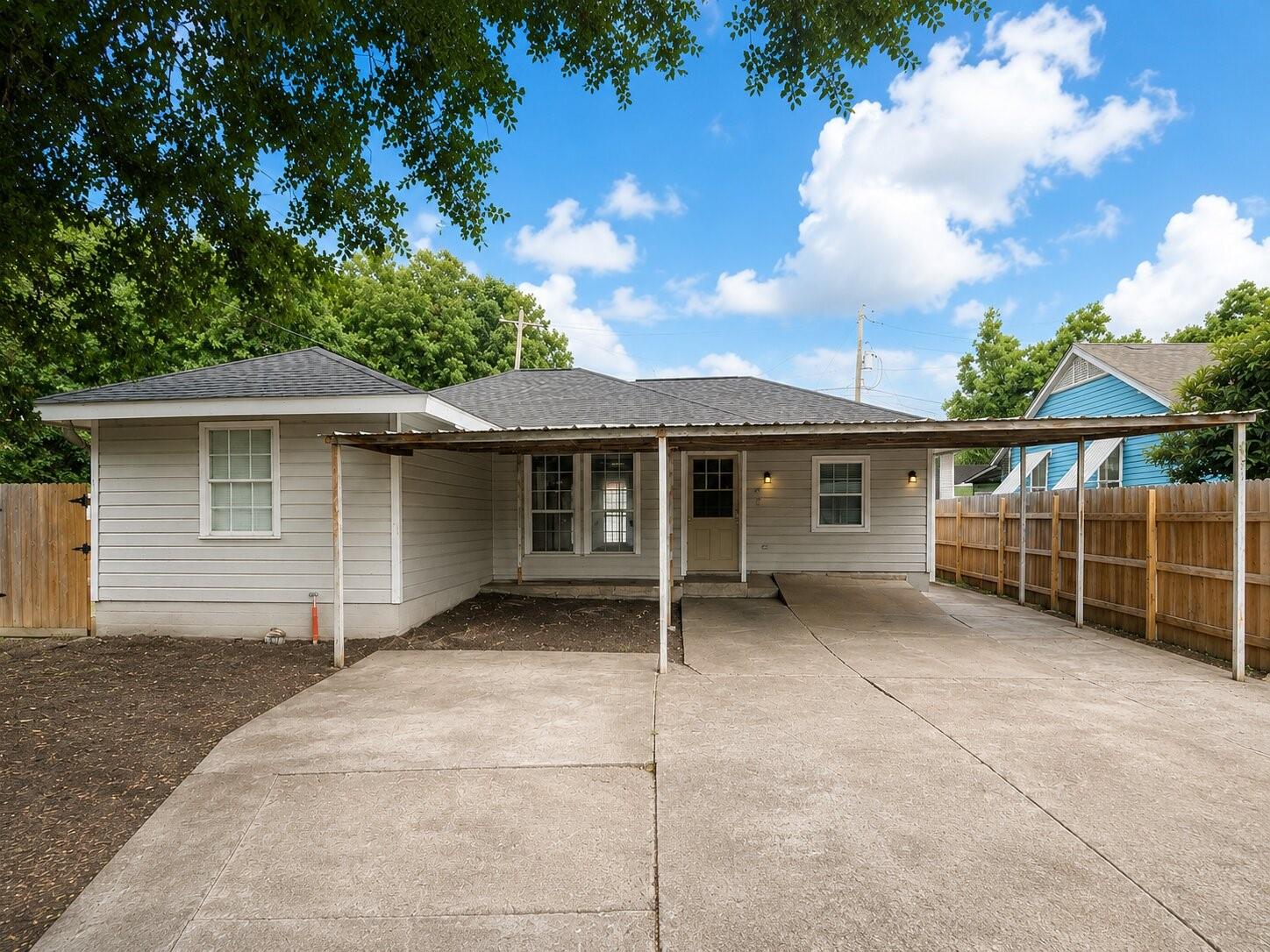 1514 Quail Street — photo