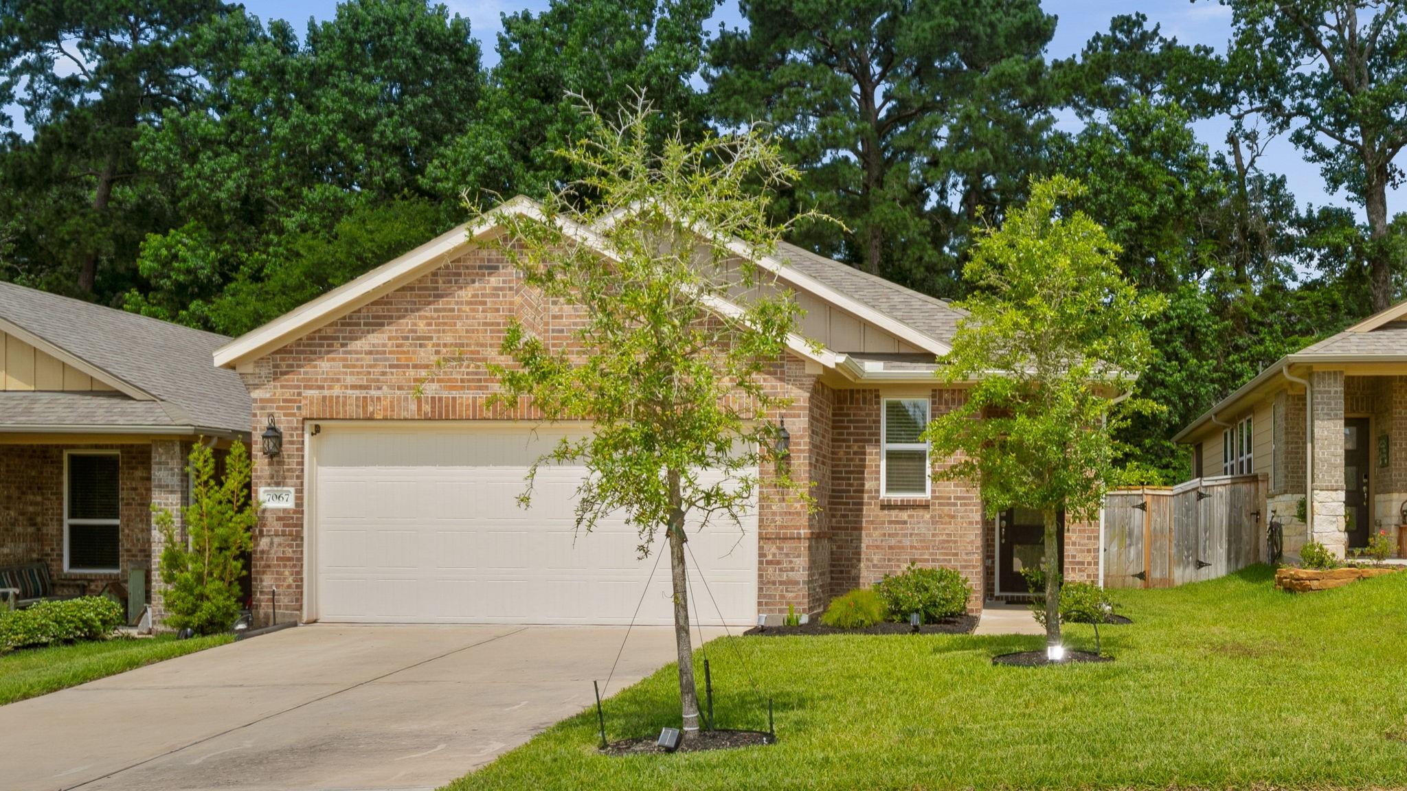 7067 Silverleaf Oak Street — photo