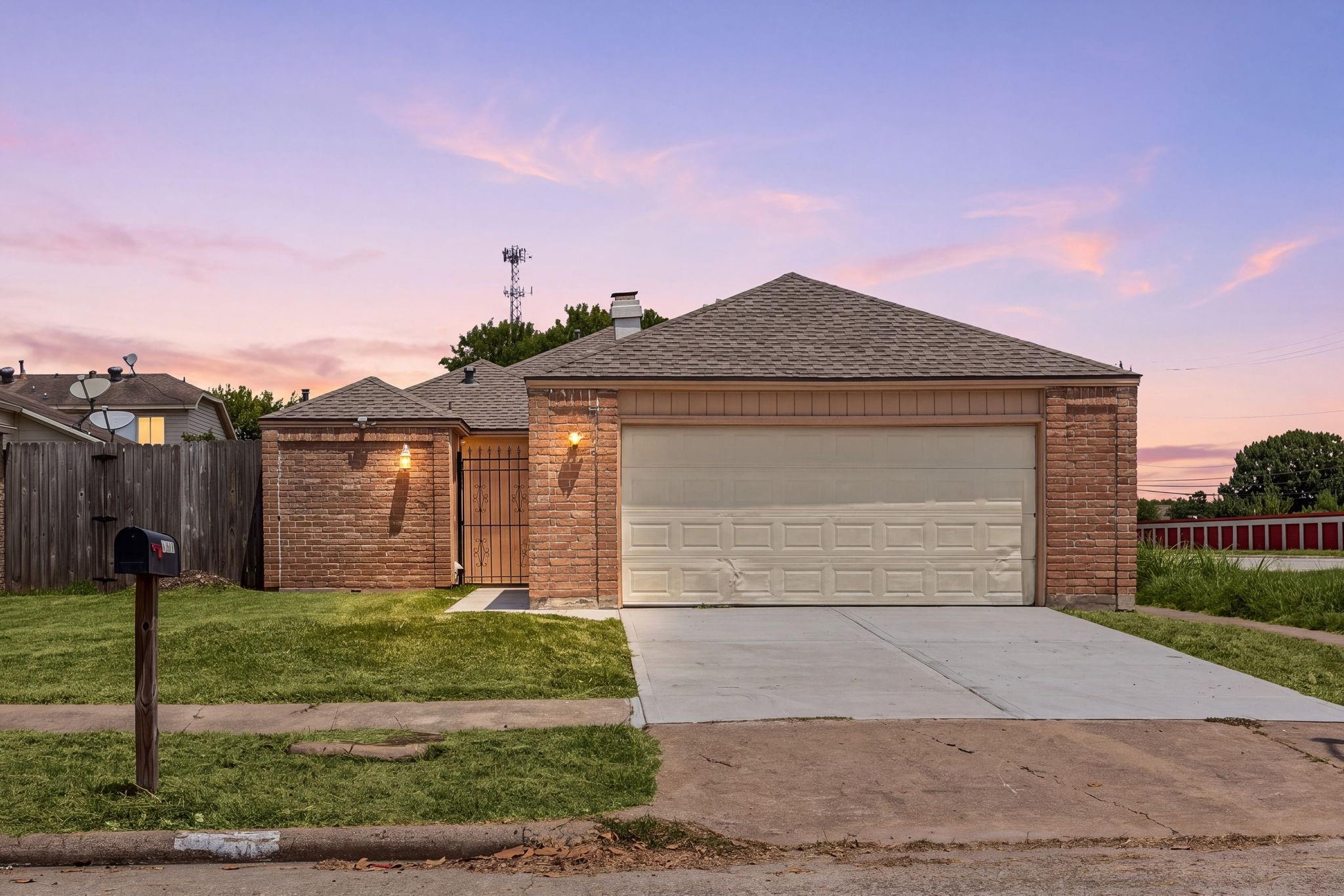 13206 Sharpbill Drive — photo