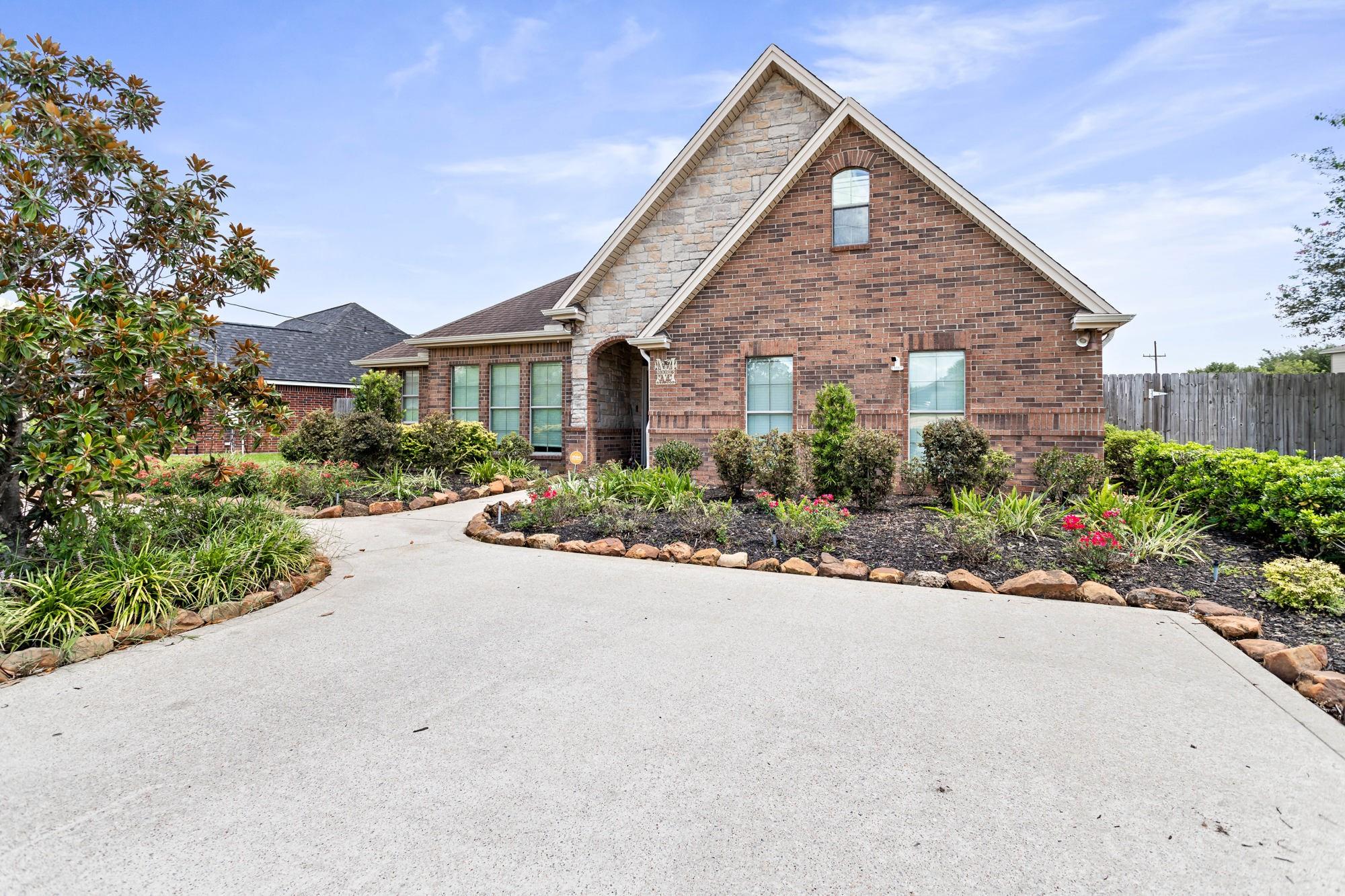 5160 Westgate Lane — photo
