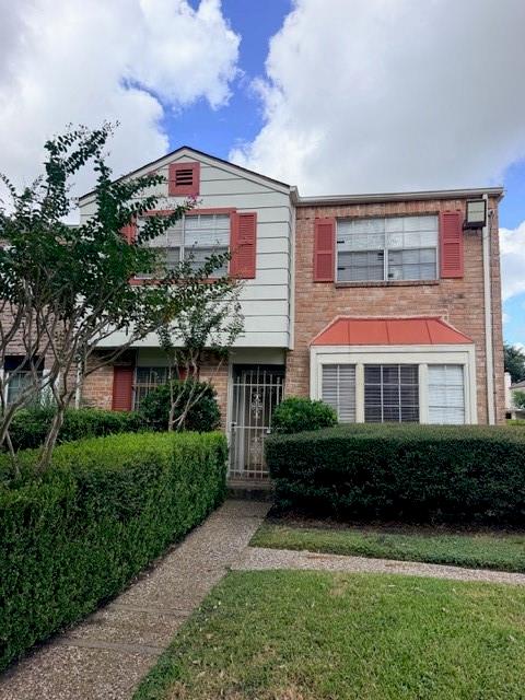 8367 Nairn Street — photo