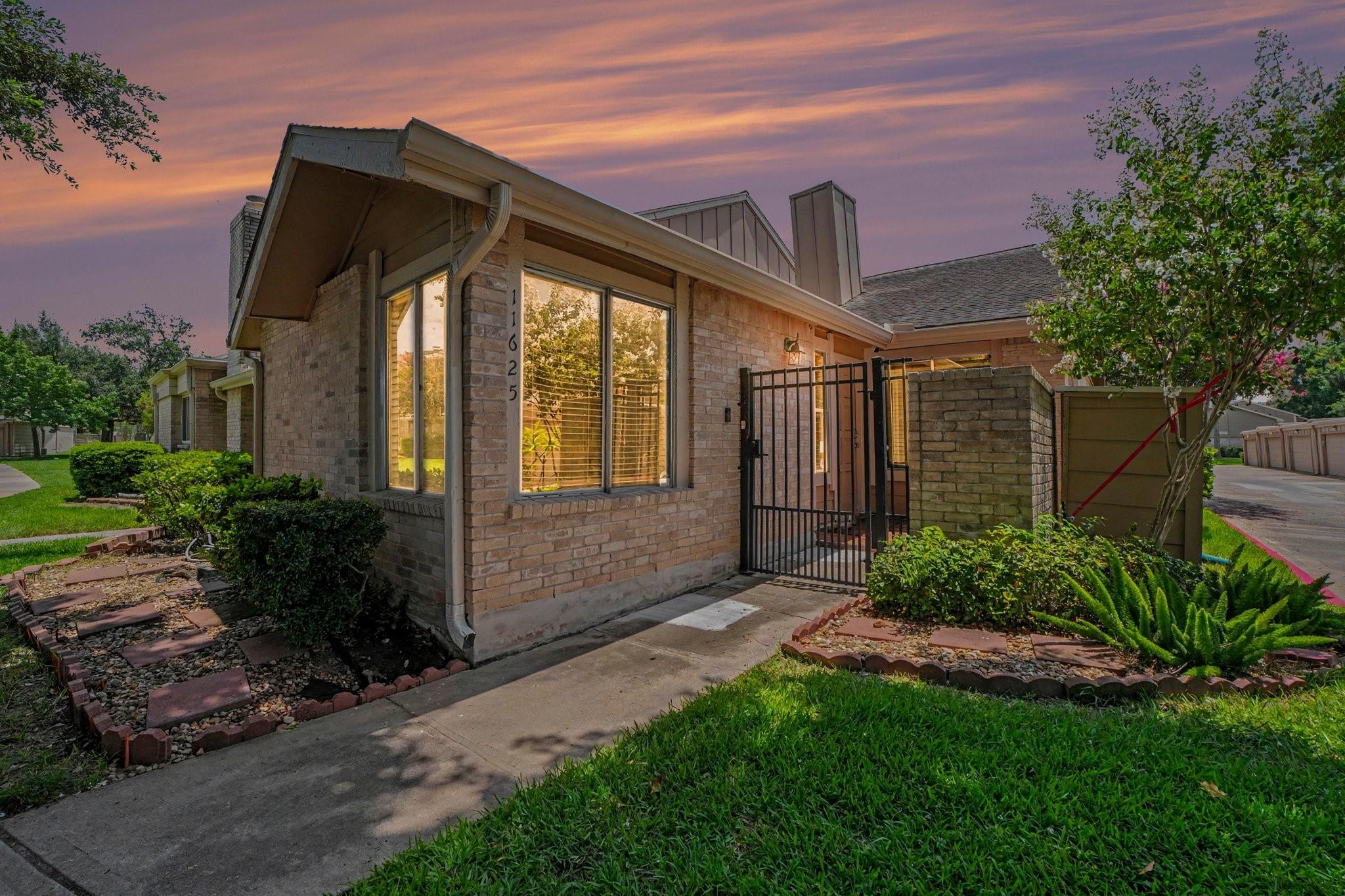 11625 Lakeside Park Drive — photo