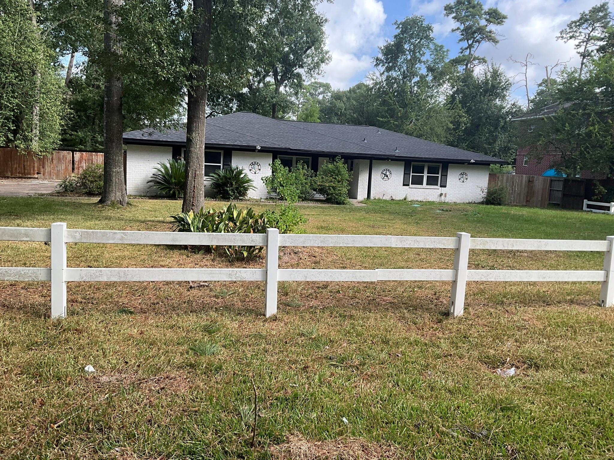 2314 Creekleaf Road — photo