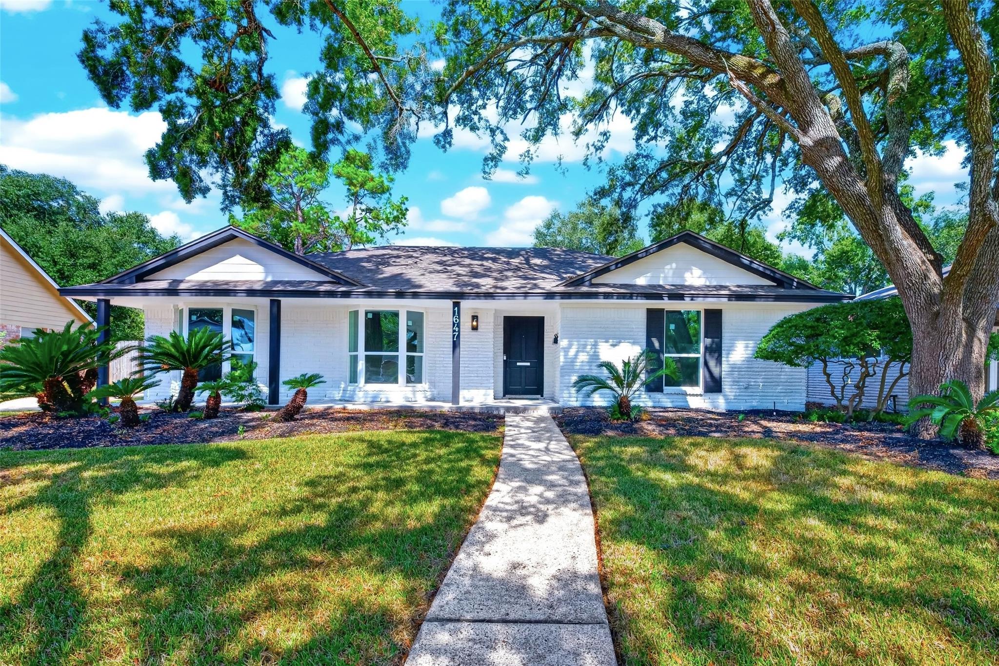 1647 Seagate Lane — photo