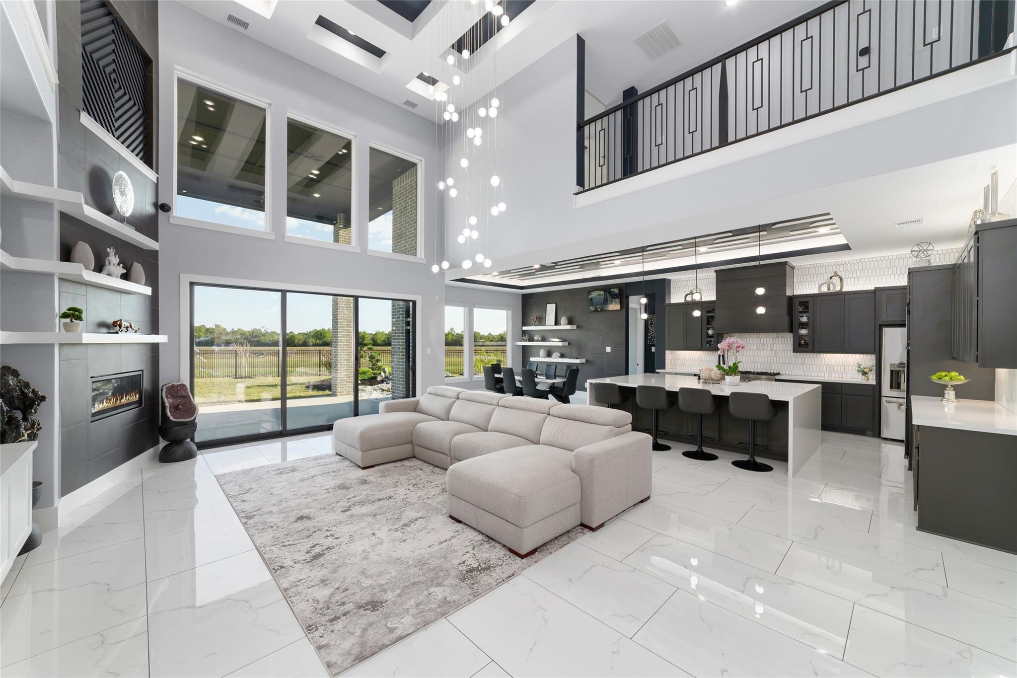 13702 Martingale Pointe Drive — photo
