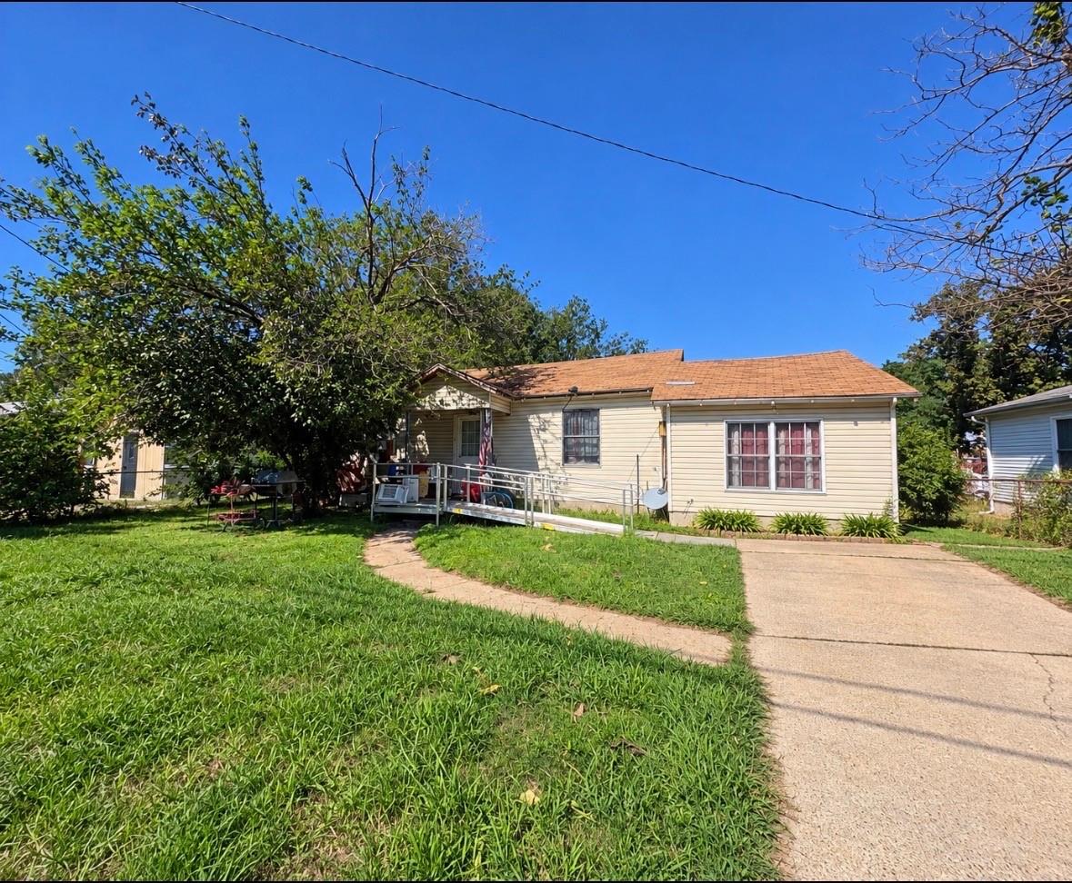 3536 Bluebird Street — photo