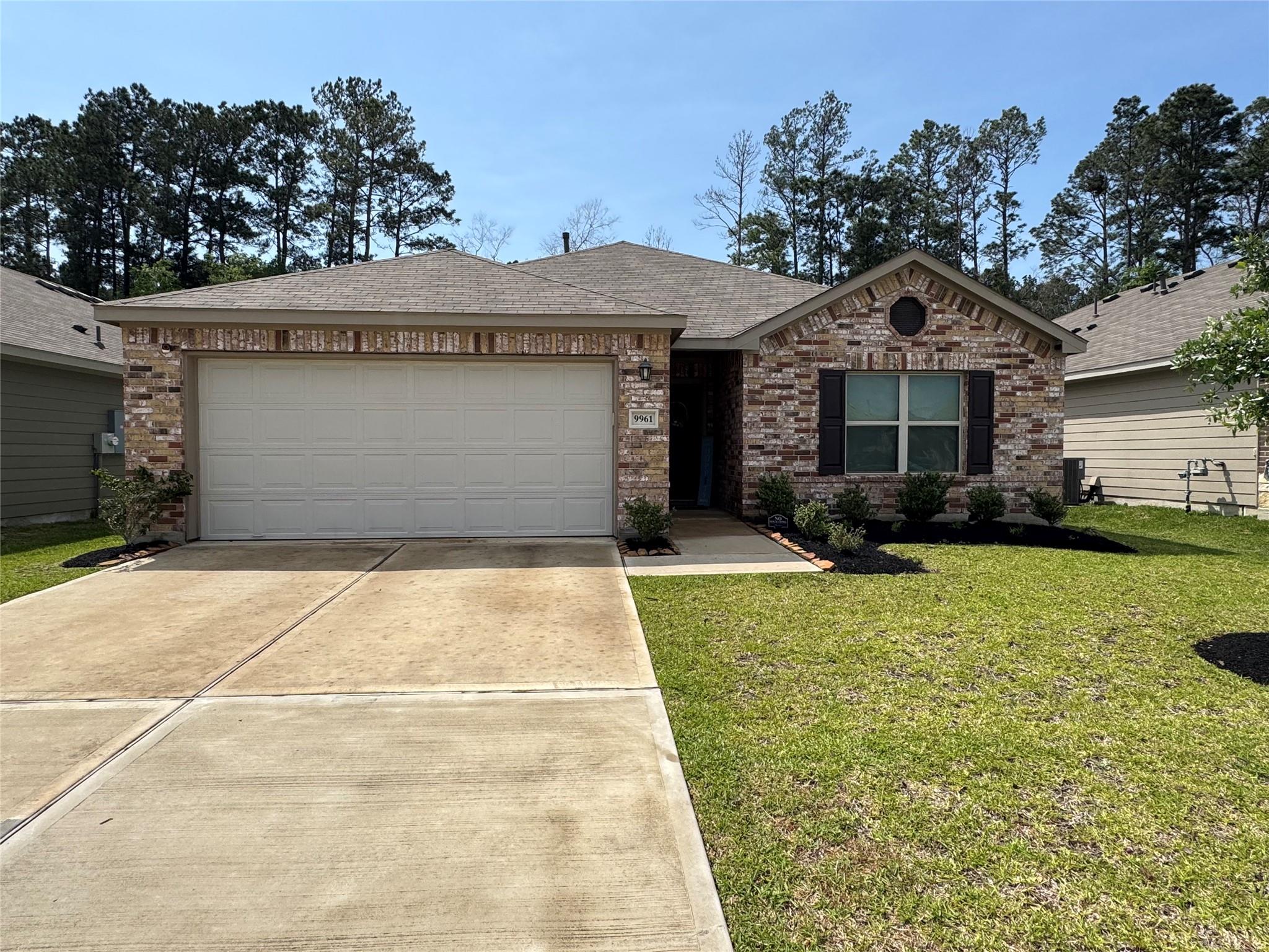 9961 Spring Creek Road — photo