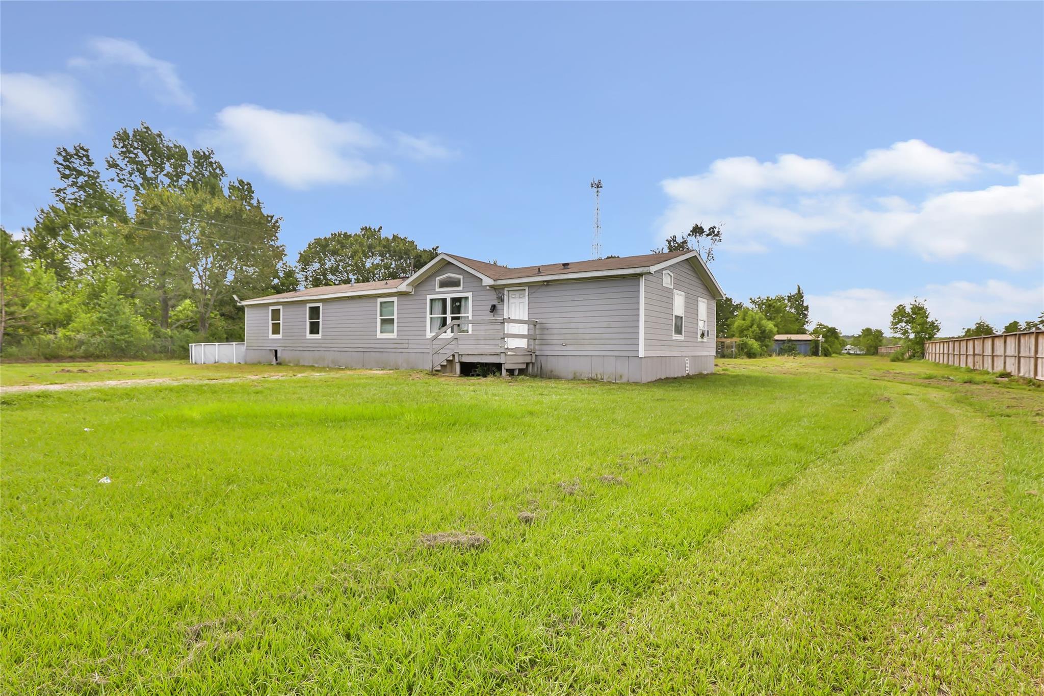 2809 County Road 676 — photo