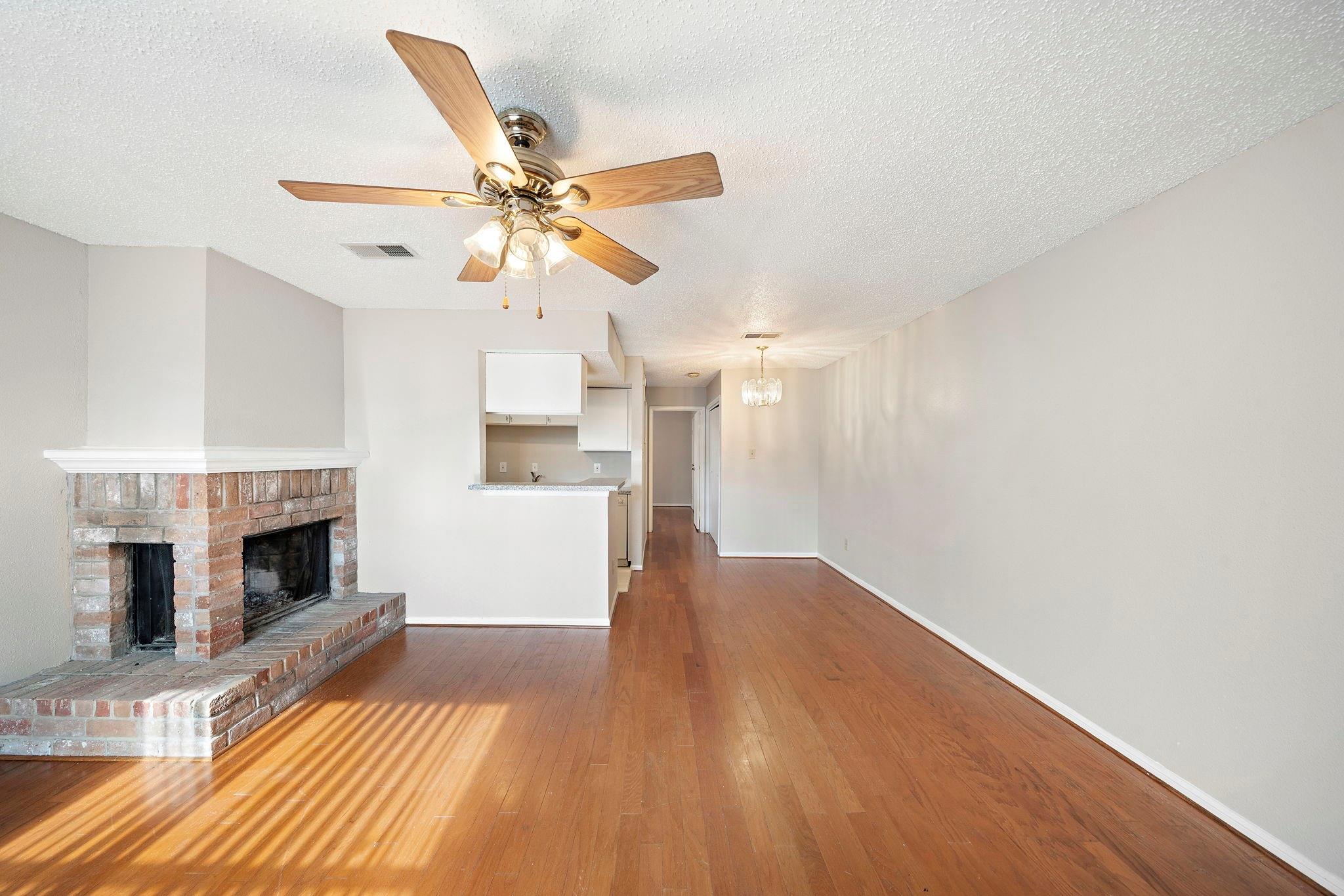 7402 Alabonson Road #506 — photo
