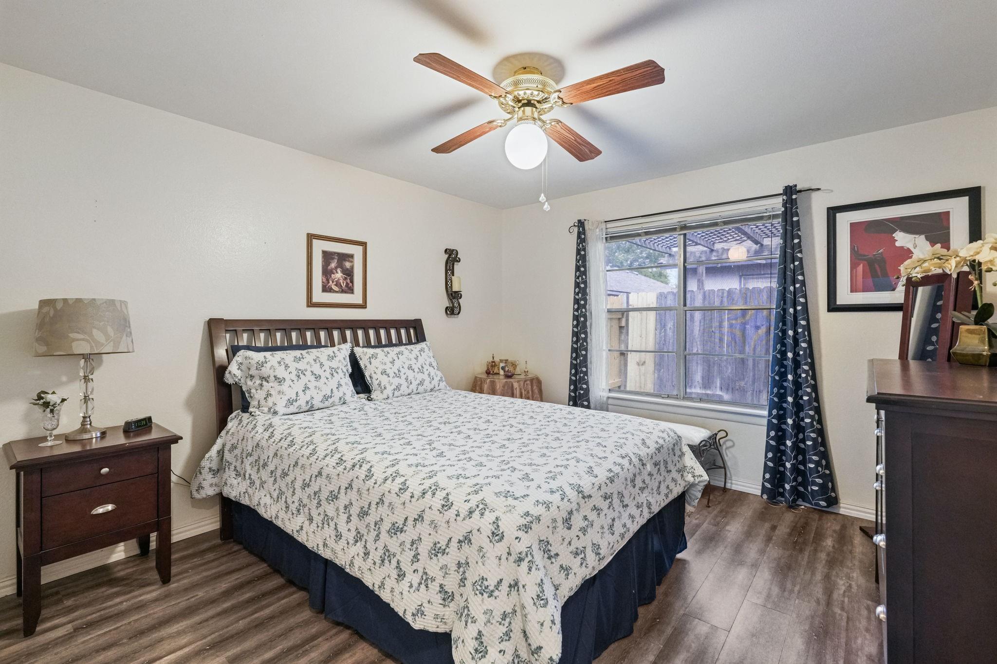 Home in Corpus Christi, TX 78413 — photo 3