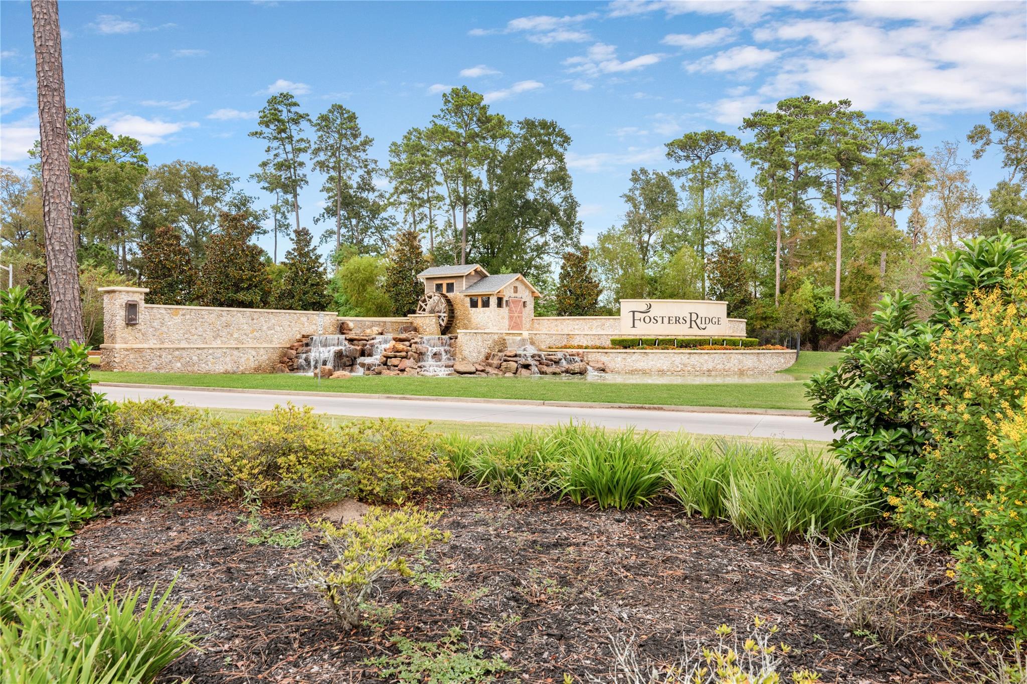 14129 Sharktooth Hill Lane — photo