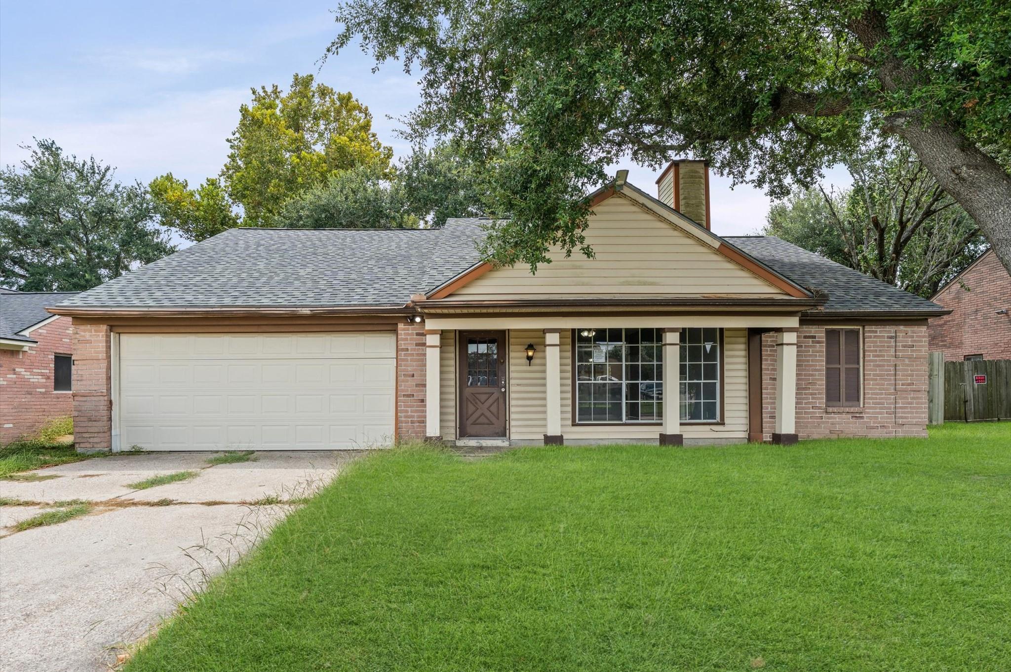 2430 Shady Bend Drive — photo
