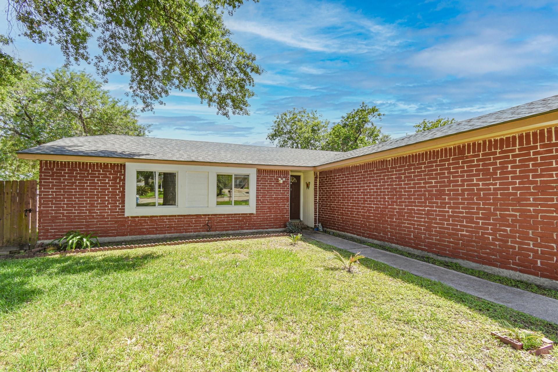 7503 Winkle Wood Lane — photo