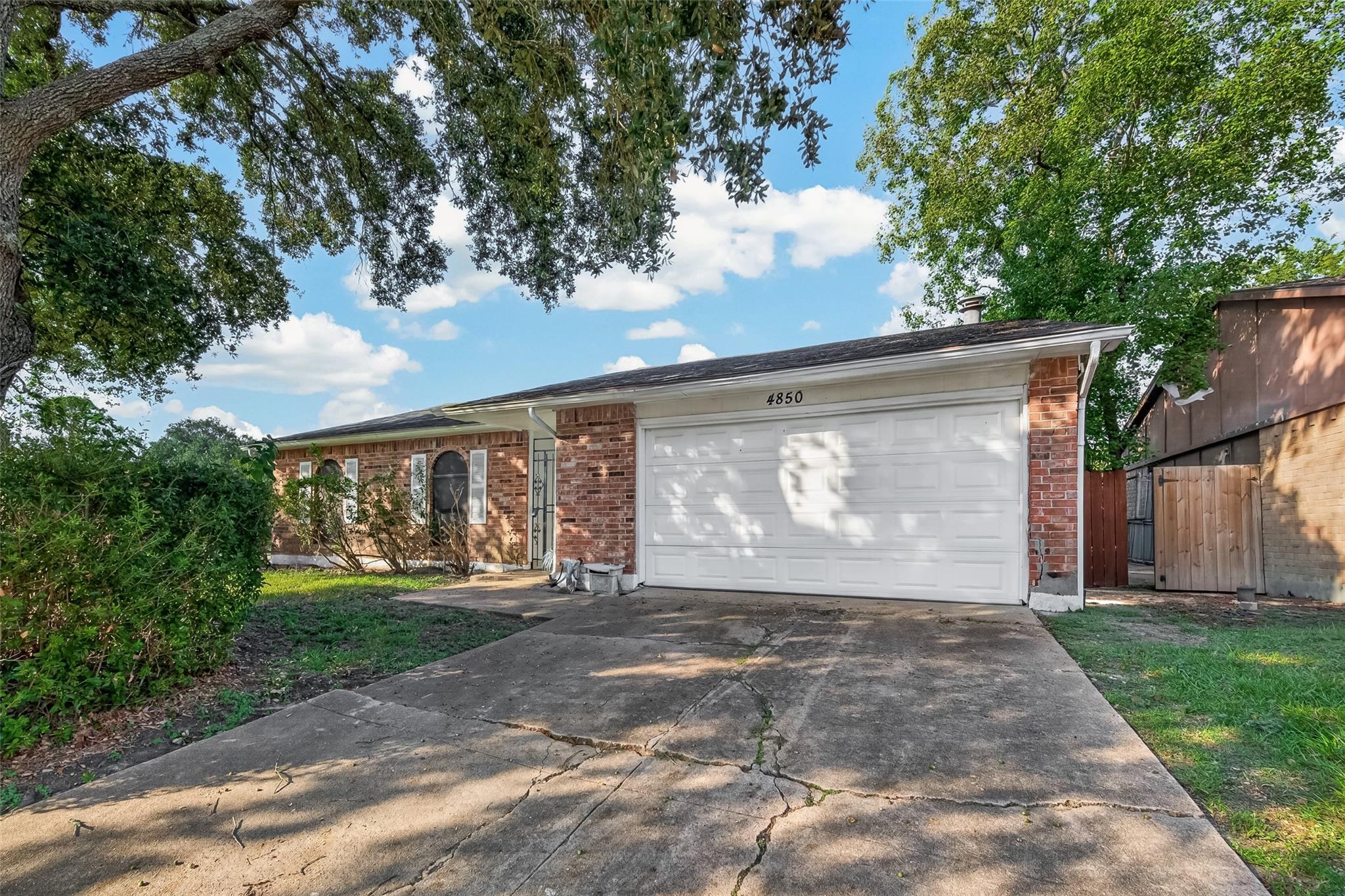 4850 Raven Ridge Drive — photo