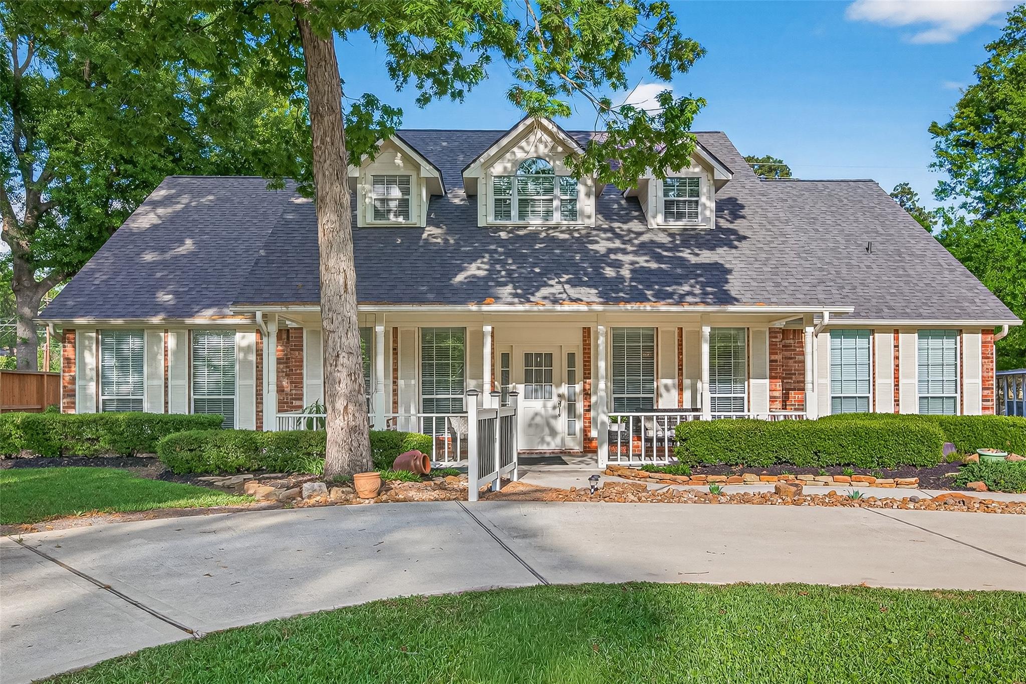 522 Beauregard Drive — photo
