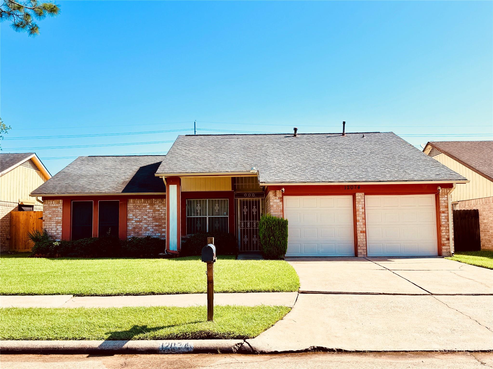 12074 Fairpoint Drive — photo