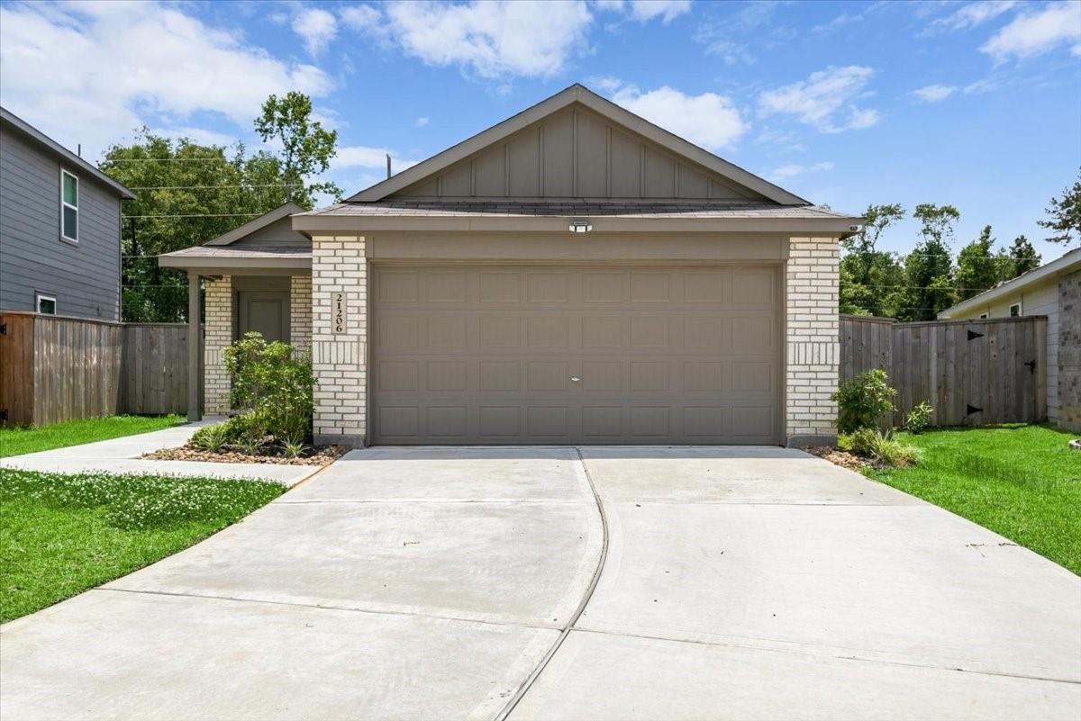 21206 Fieni Drive — photo